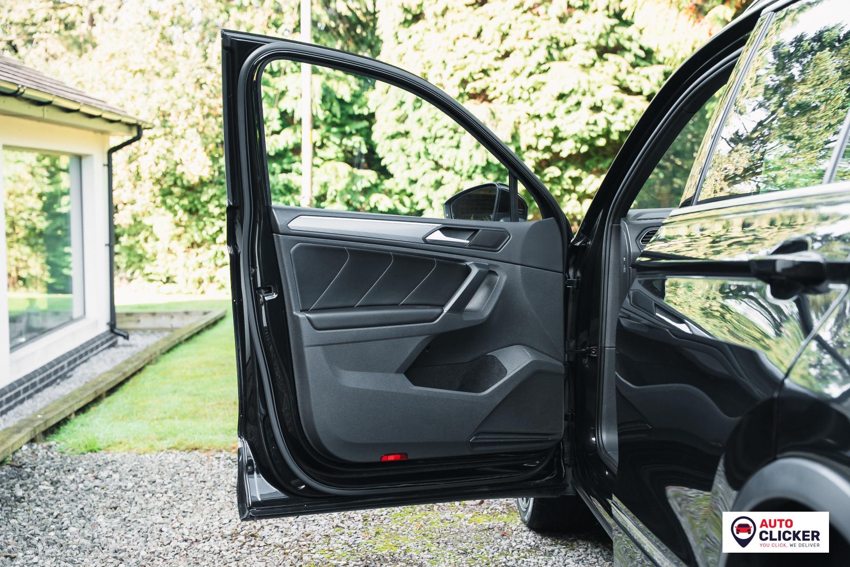 Volkswagen Tiguan 2.0 TSI R-Line Tech SUV 5dr Petrol DSG 4Motion Euro 6 (s/s) (190 ps)