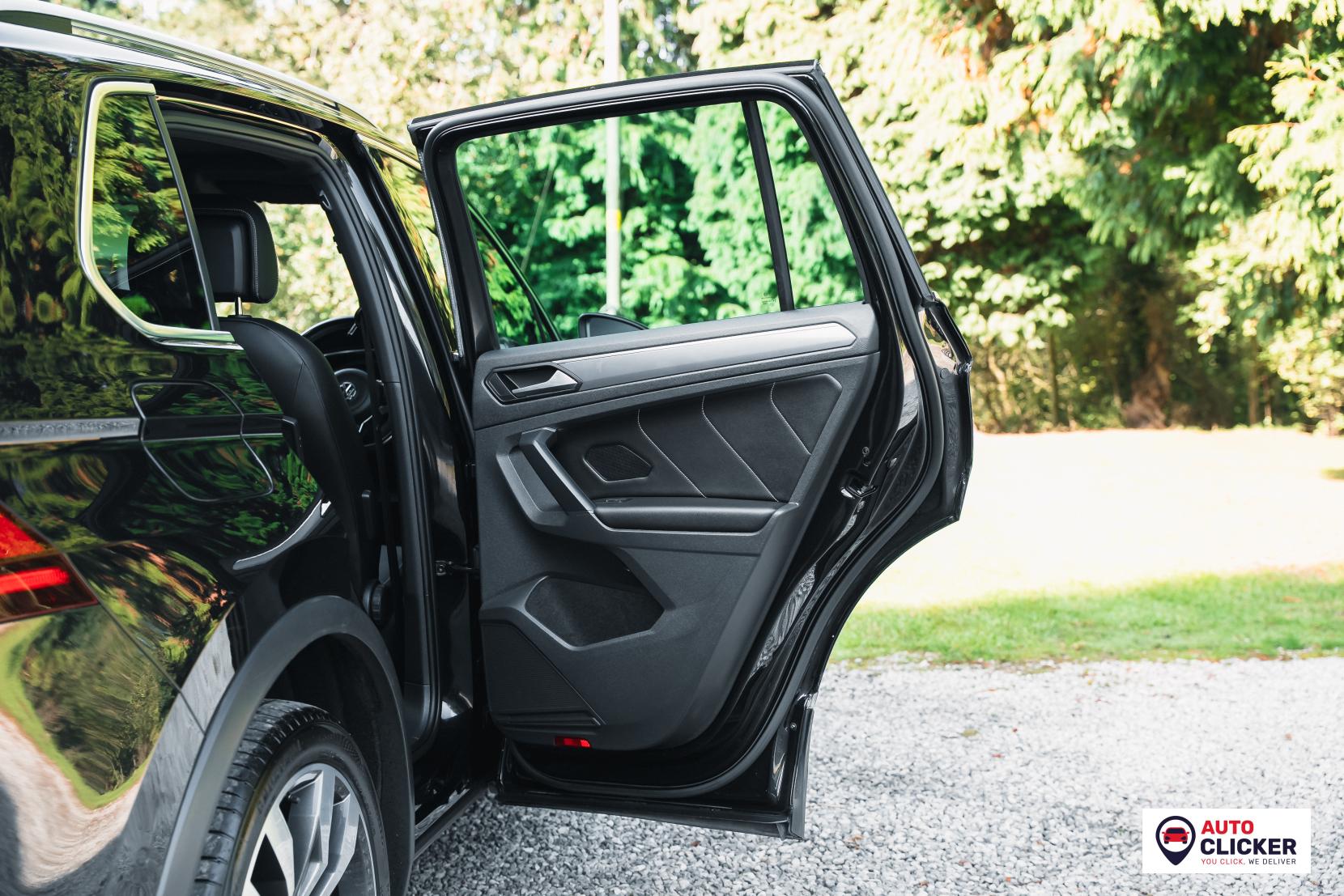 Volkswagen Tiguan 2.0 TSI R-Line Tech SUV 5dr Petrol DSG 4Motion Euro 6 (s/s) (190 ps)