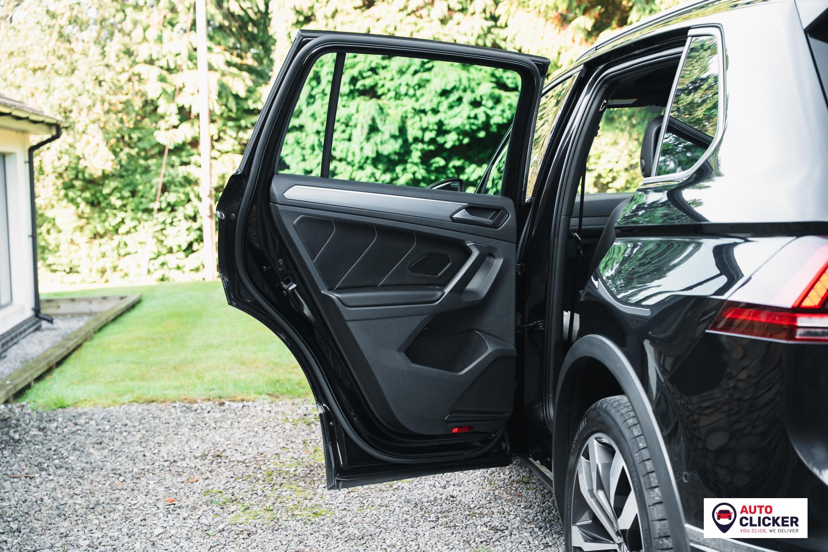 Volkswagen Tiguan 2.0 TSI R-Line Tech SUV 5dr Petrol DSG 4Motion Euro 6 (s/s) (190 ps)