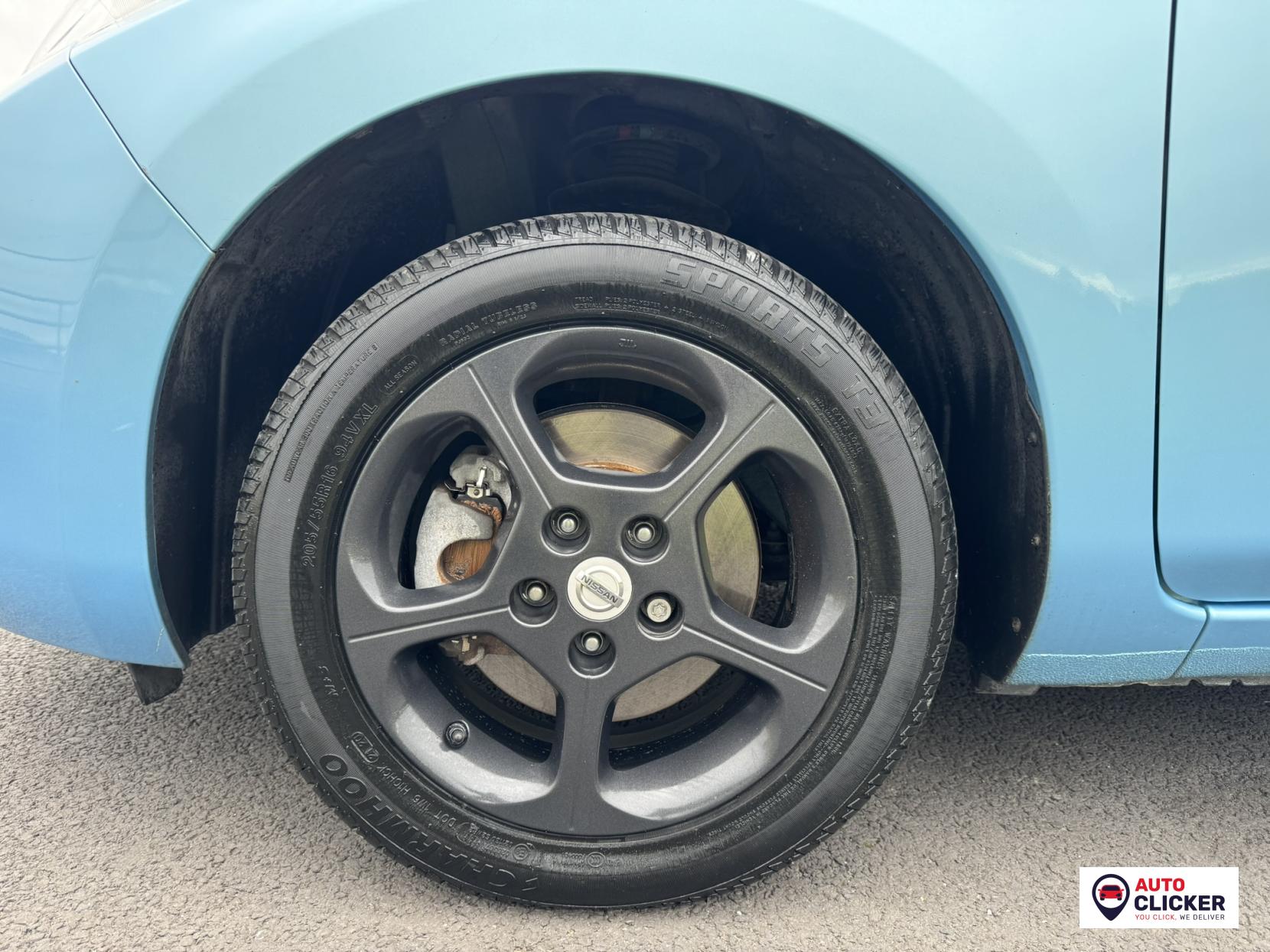 Nissan Leaf 24kWh Acenta Hatchback 5dr Electric Auto (107 bhp)