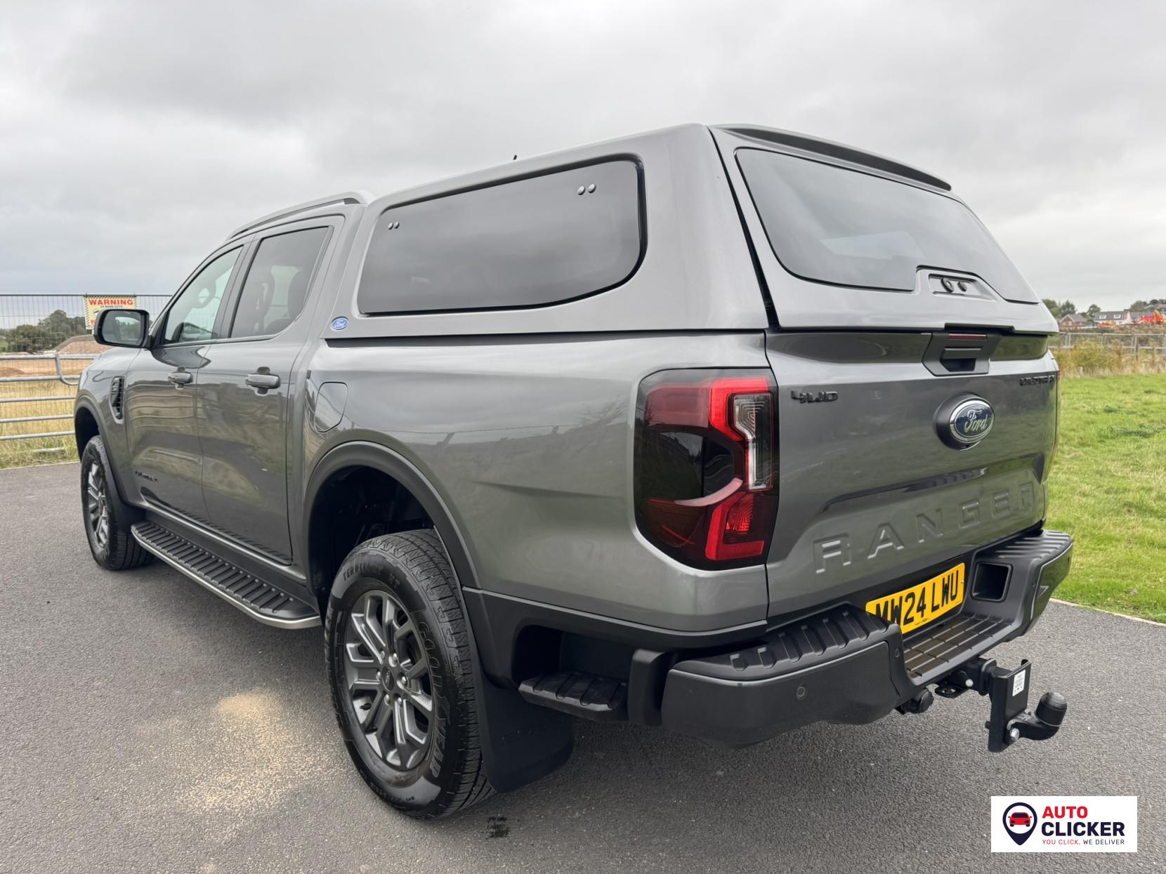 Ford Ranger 2.0 TD EcoBlue Wildtrak Pickup Double Cab 4dr Diesel Auto 4WD Euro 6 (s/s) (205 ps)