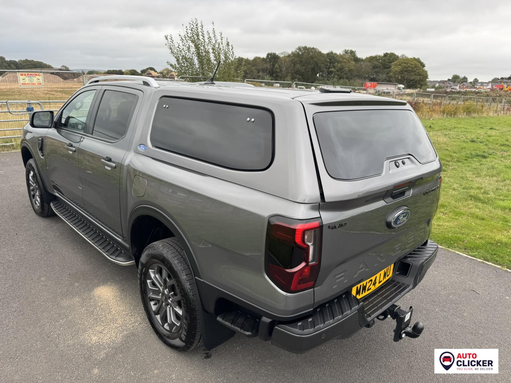 Ford Ranger 2.0 TD EcoBlue Wildtrak Pickup Double Cab 4dr Diesel Auto 4WD Euro 6 (s/s) (205 ps)