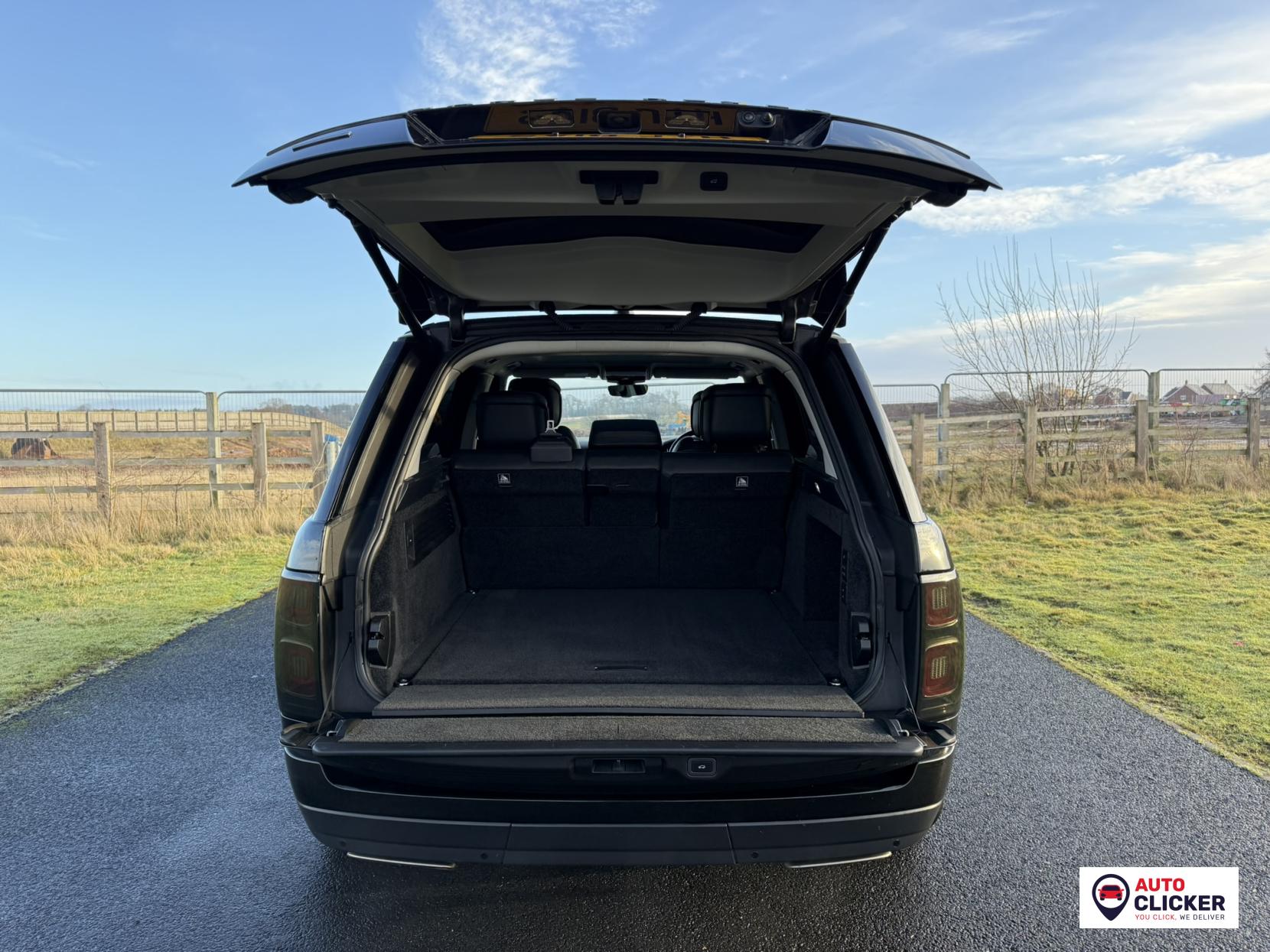 Land Rover Range Rover 4.4 SD V8 Autobiography SUV 5dr Diesel Auto 4WD Euro 6 (s/s) (339 ps)