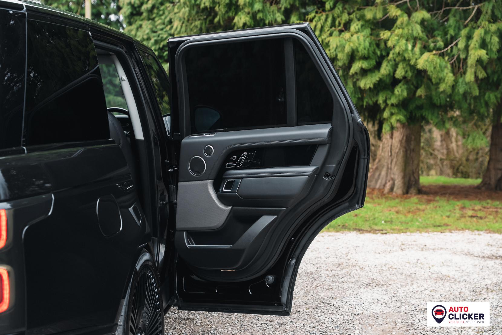 Land Rover Range Rover 4.4 SD V8 Autobiography SUV 5dr Diesel Auto 4WD Euro 6 (s/s) (339 ps)