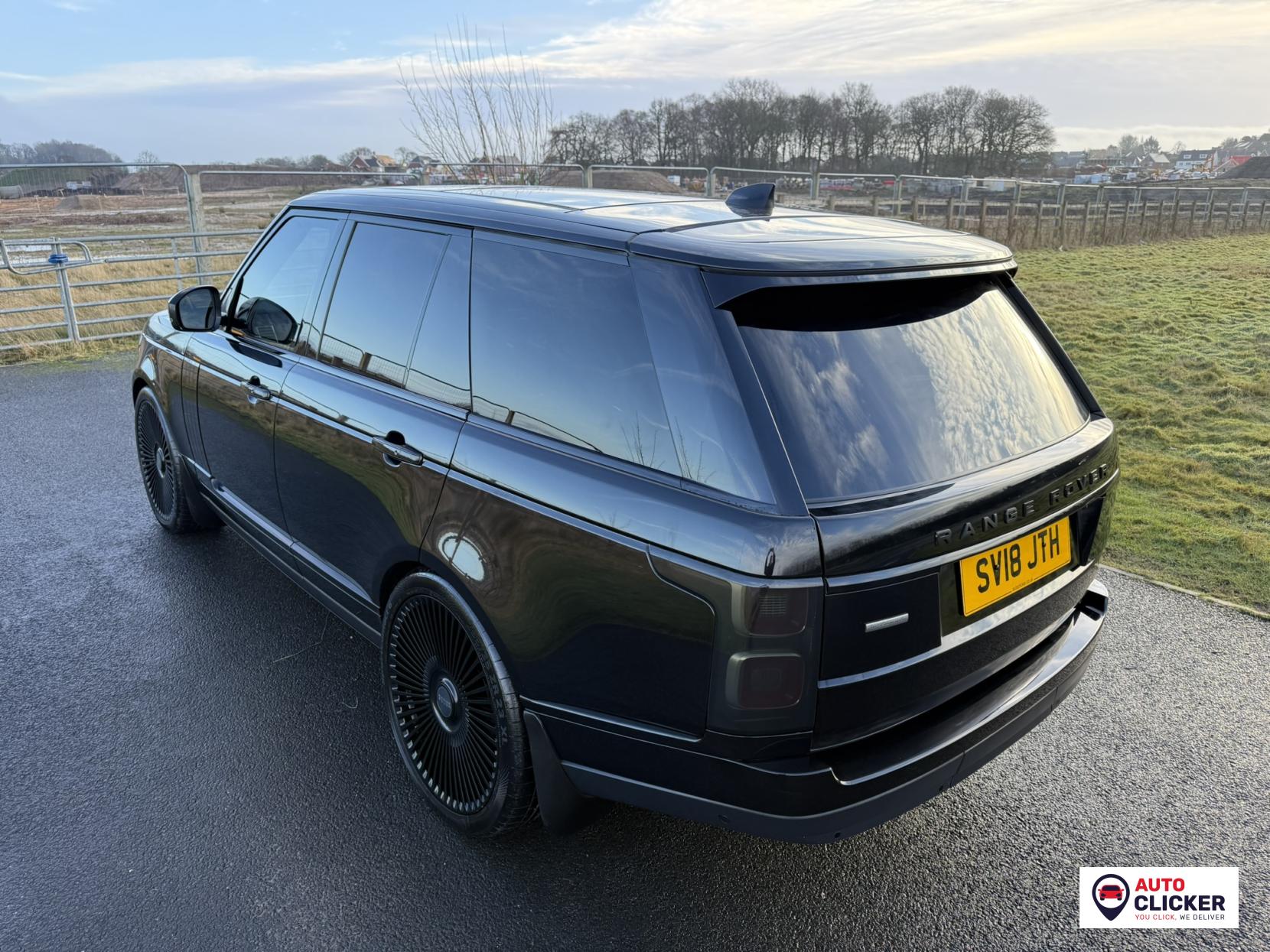 Land Rover Range Rover 4.4 SD V8 Autobiography SUV 5dr Diesel Auto 4WD Euro 6 (s/s) (339 ps)