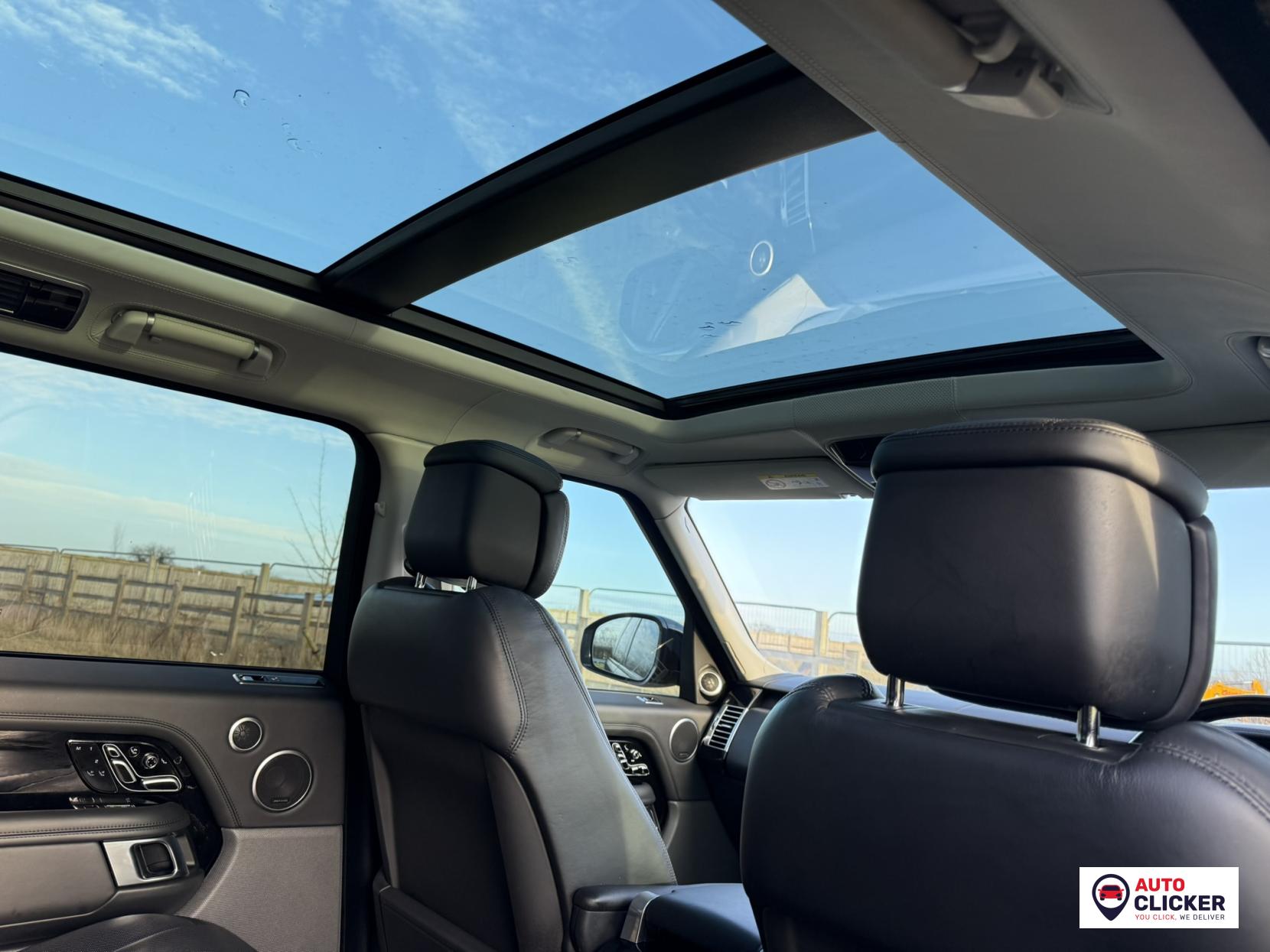 Land Rover Range Rover 4.4 SD V8 Autobiography SUV 5dr Diesel Auto 4WD Euro 6 (s/s) (339 ps)