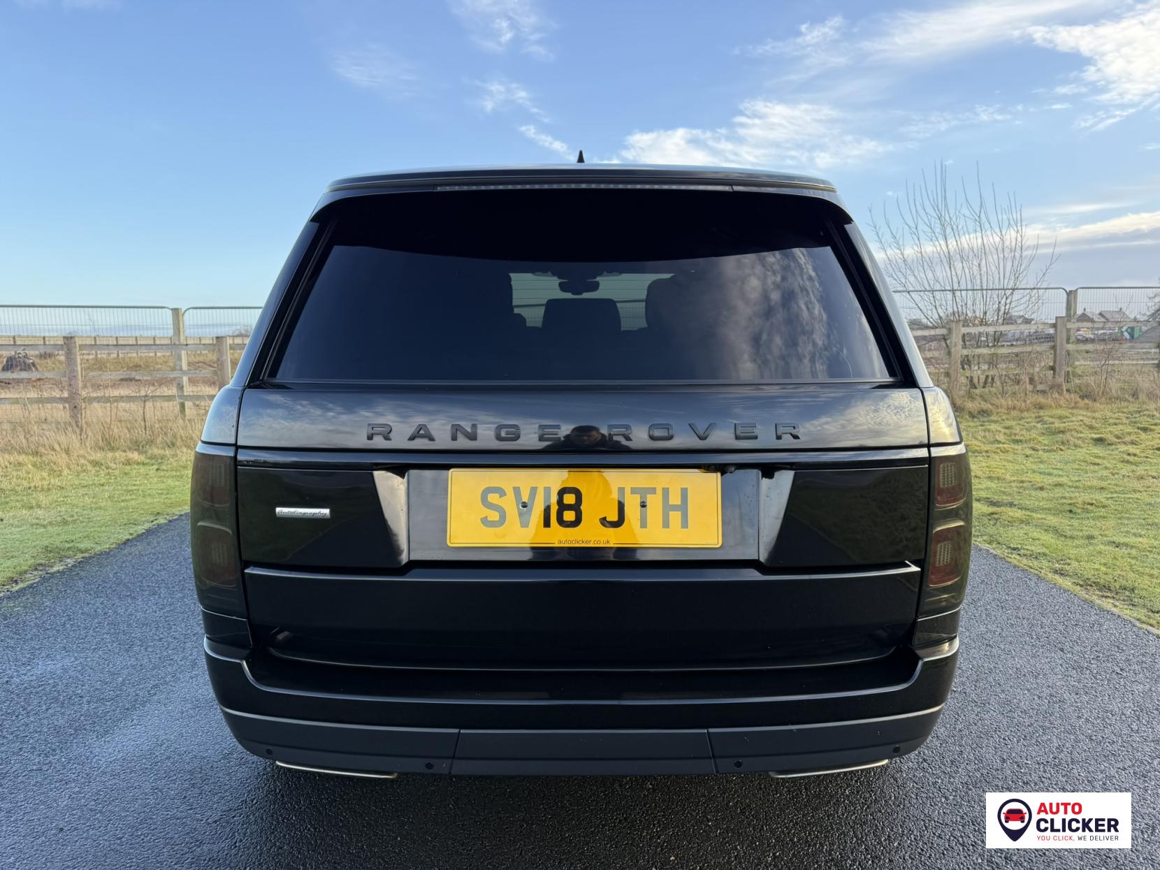 Land Rover Range Rover 4.4 SD V8 Autobiography SUV 5dr Diesel Auto 4WD Euro 6 (s/s) (339 ps)