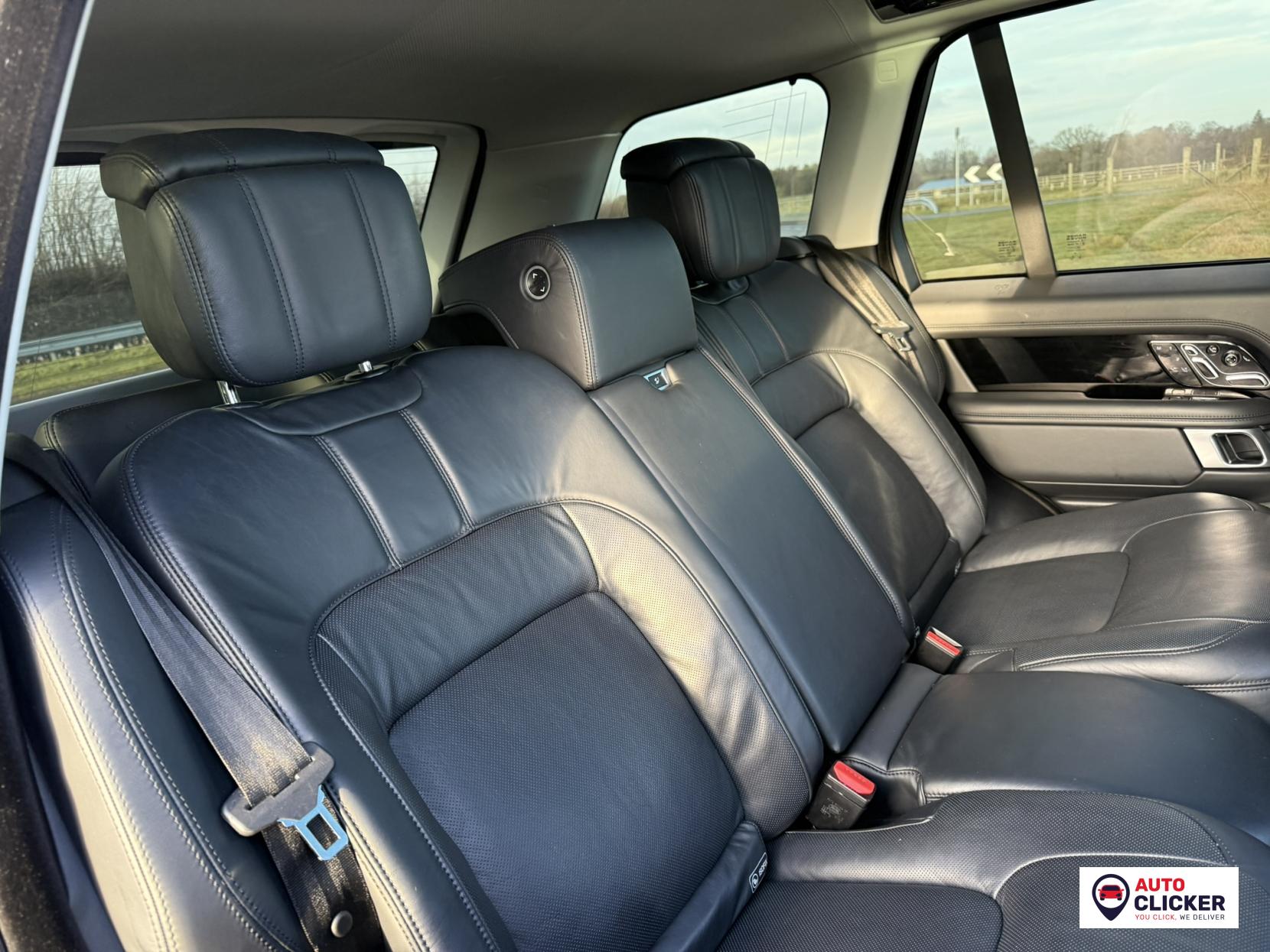 Land Rover Range Rover 4.4 SD V8 Autobiography SUV 5dr Diesel Auto 4WD Euro 6 (s/s) (339 ps)