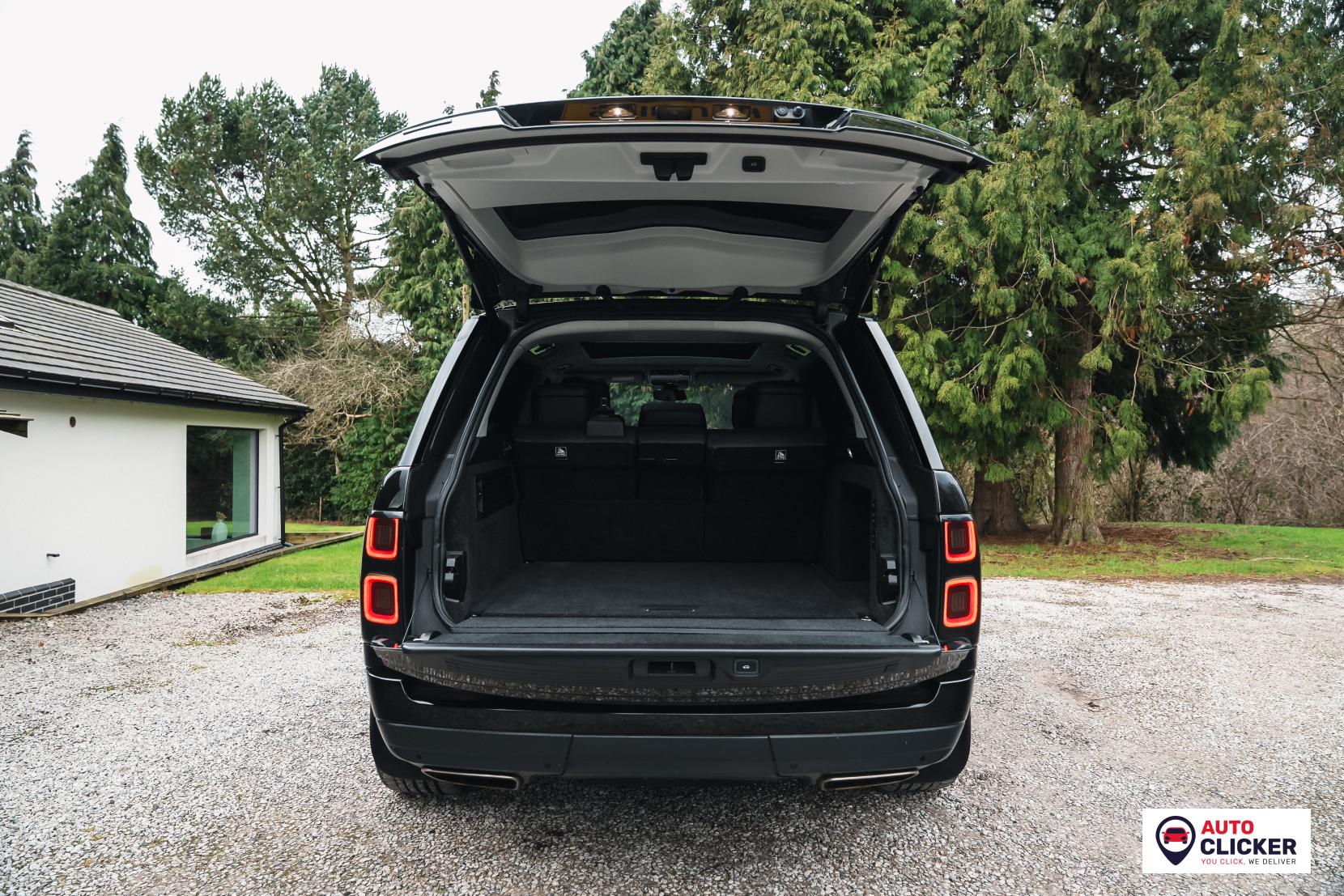 Land Rover Range Rover 4.4 SD V8 Autobiography SUV 5dr Diesel Auto 4WD Euro 6 (s/s) (339 ps)