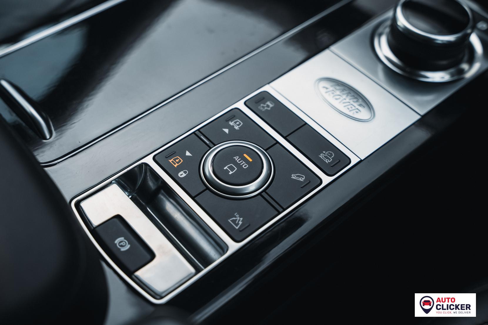 Land Rover Range Rover 4.4 SD V8 Autobiography SUV 5dr Diesel Auto 4WD Euro 6 (s/s) (339 ps)