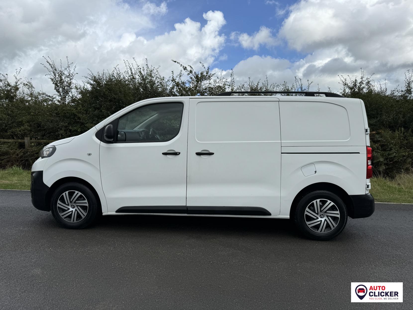 Peugeot Expert 1.6 BlueHDi 1000 S Standard Panel Van 6dr Diesel Manual MWB Euro 6 (95 ps)