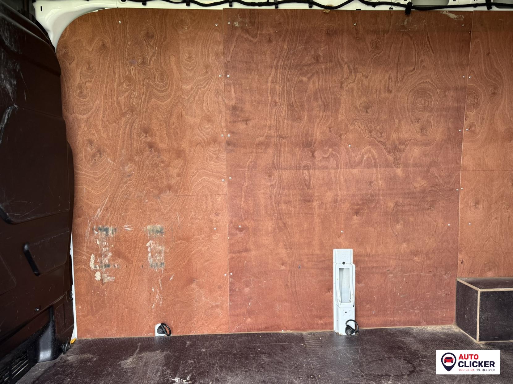 Ford Transit 2.0 350 EcoBlue Leader Panel Van 5dr Diesel Manual RWD L3 H2 Euro 6 (s/s) (130 ps)