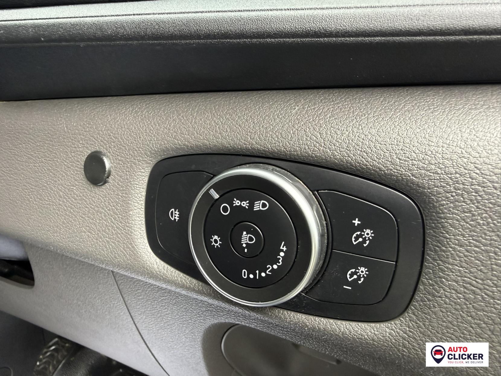 Ford Transit 2.0 350 EcoBlue Leader Panel Van 5dr Diesel Manual RWD L3 H2 Euro 6 (s/s) (130 ps)