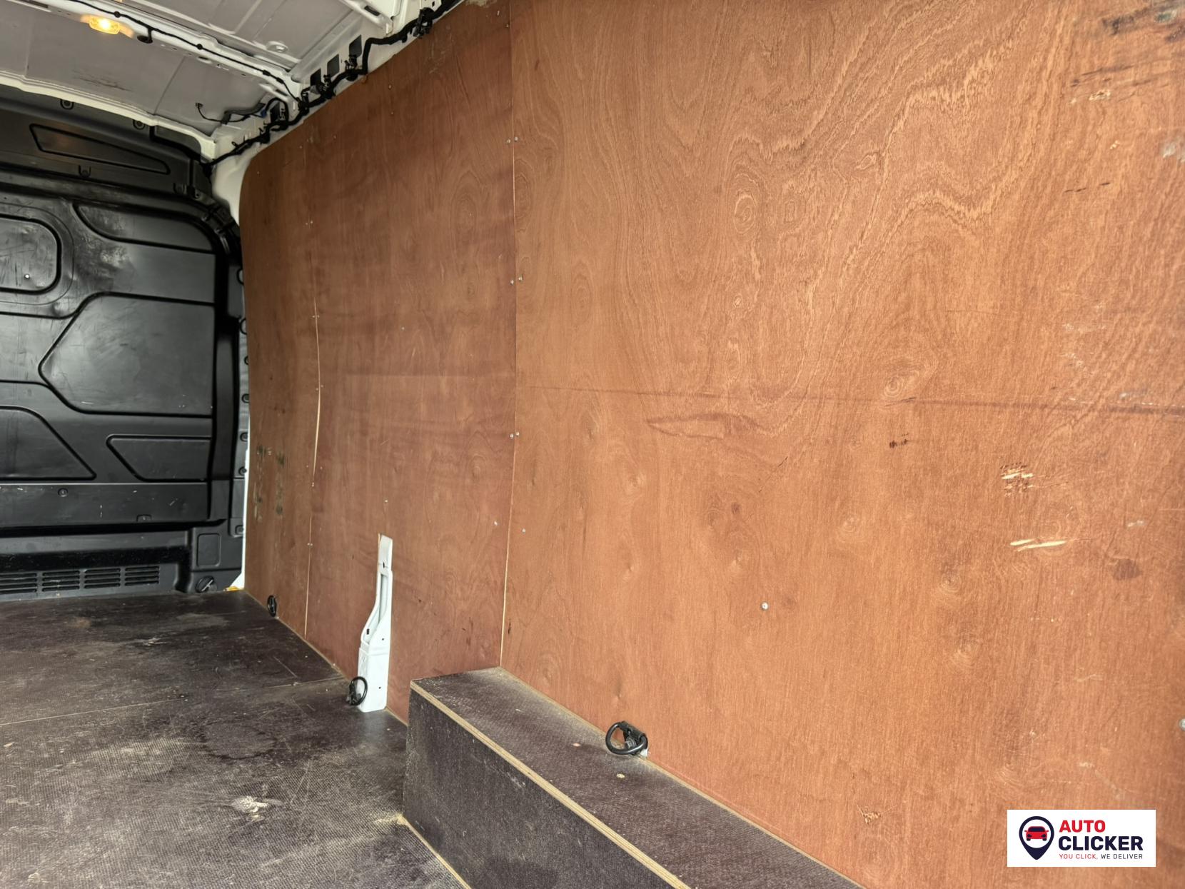 Ford Transit 2.0 350 EcoBlue Leader Panel Van 5dr Diesel Manual RWD L3 H2 Euro 6 (s/s) (130 ps)