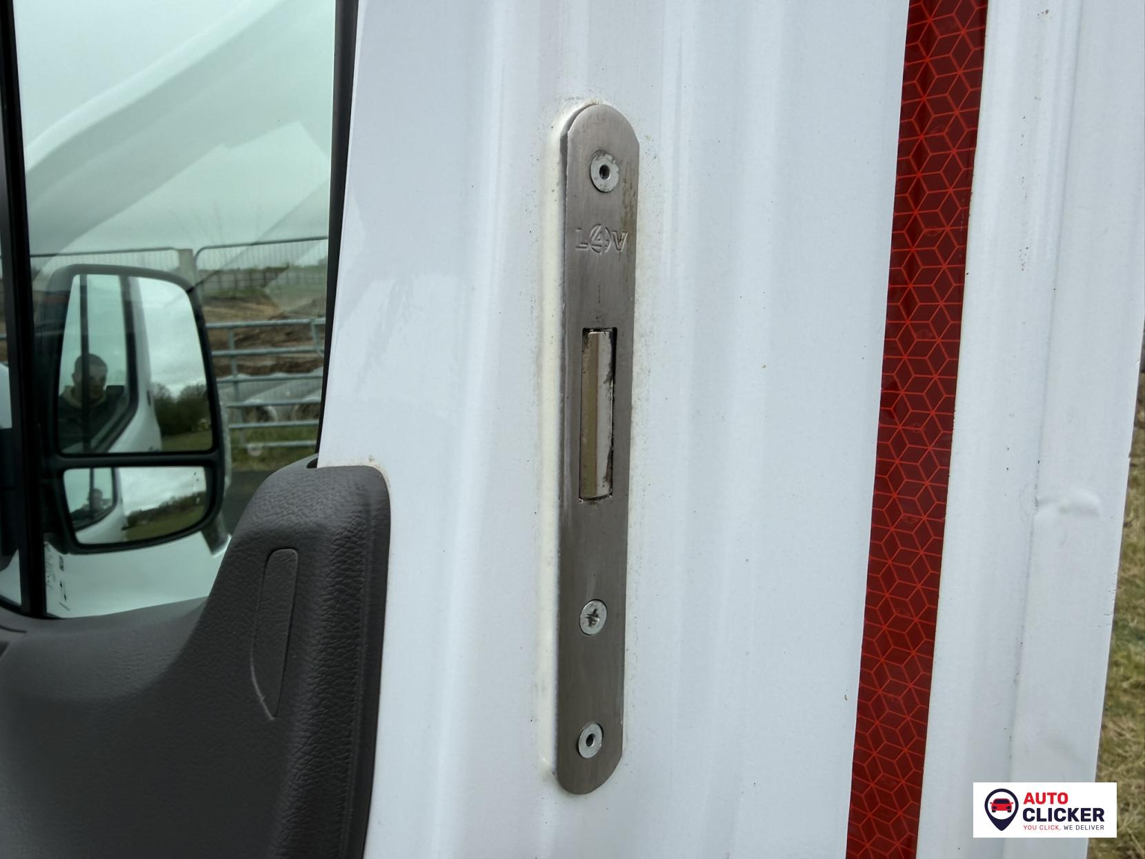 Ford Transit 2.0 350 EcoBlue Leader Panel Van 5dr Diesel Manual RWD L3 H2 Euro 6 (s/s) (130 ps)