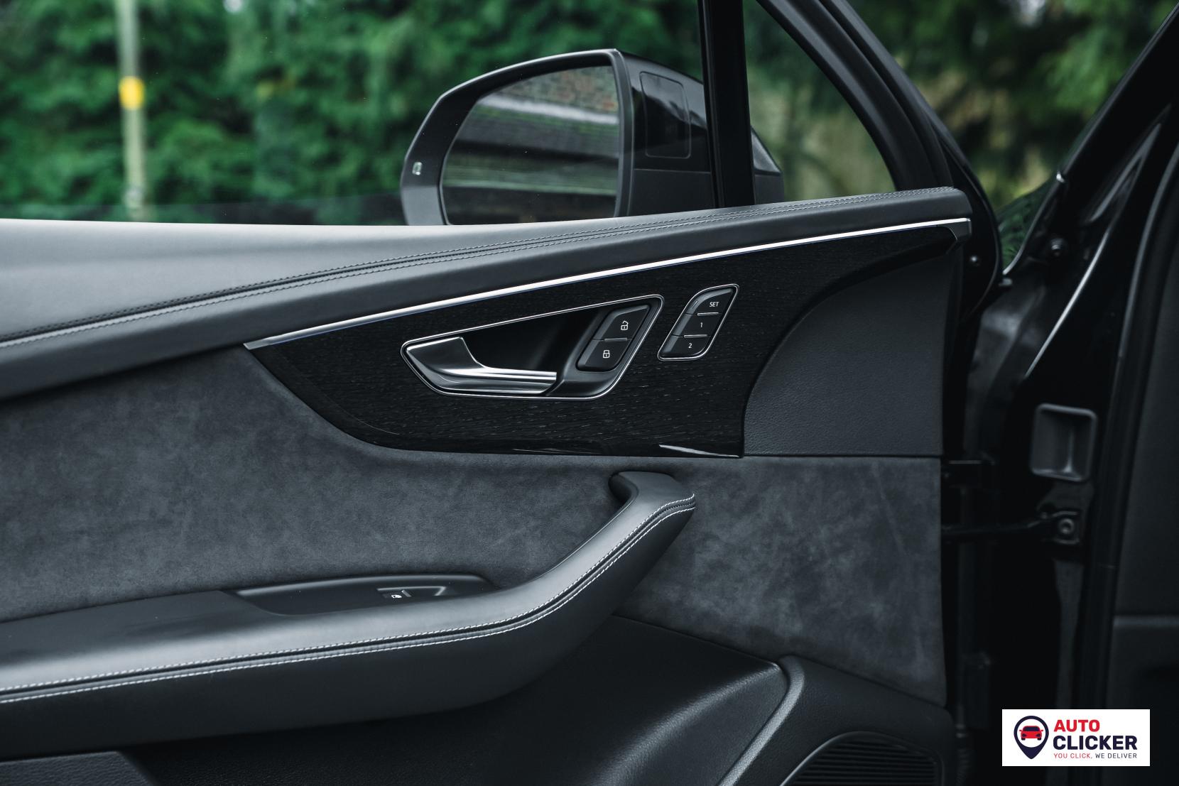 Audi Q7 3.0 TFSI V6 55 Vorsprung SUV 5dr Petrol Tiptronic quattro Euro 6 (s/s) (340 ps)