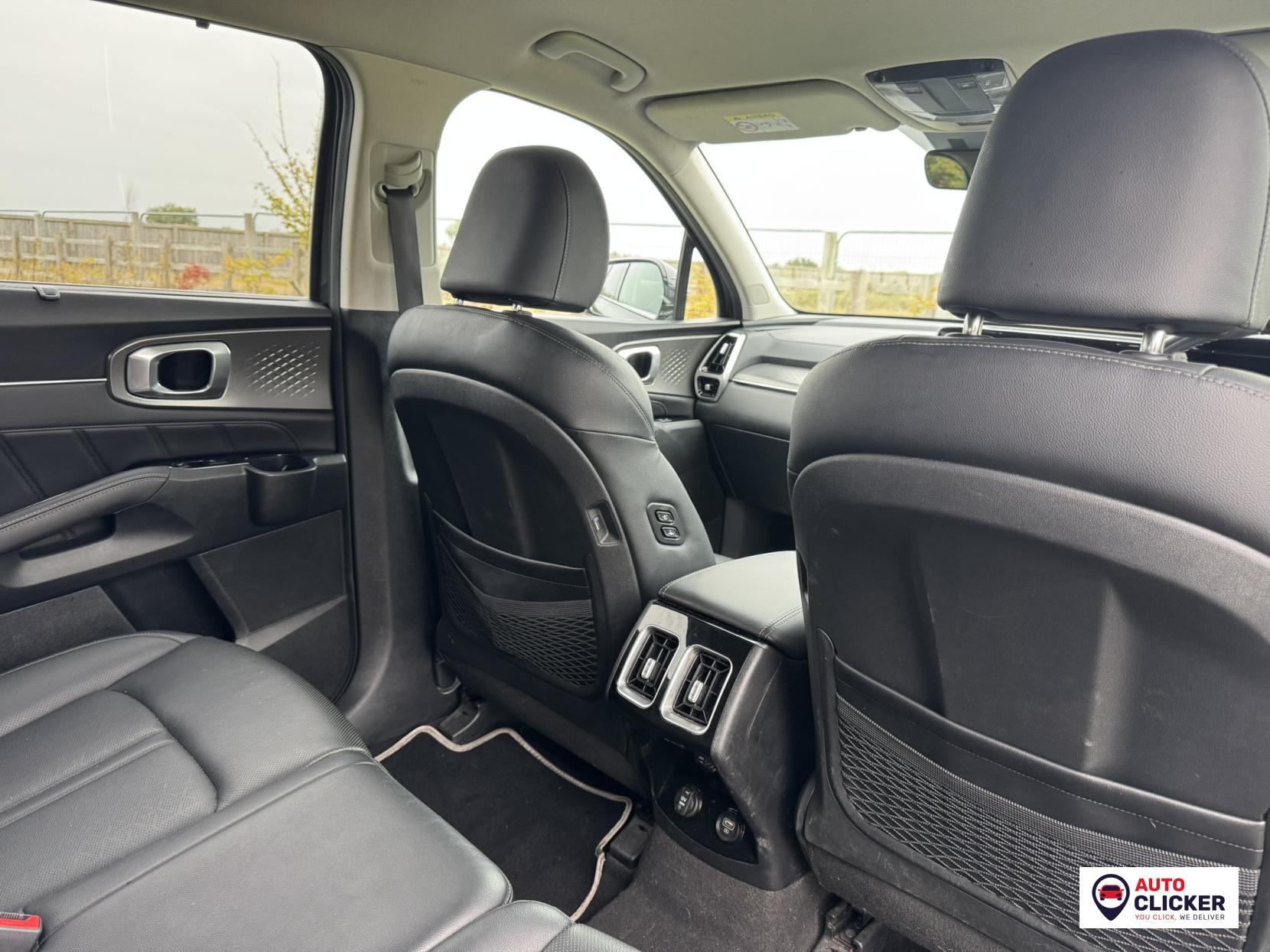 Kia Sorento 2.2 CRDi 3 SUV 5dr Diesel DCT AWD Euro 6 (s/s) (199 bhp)