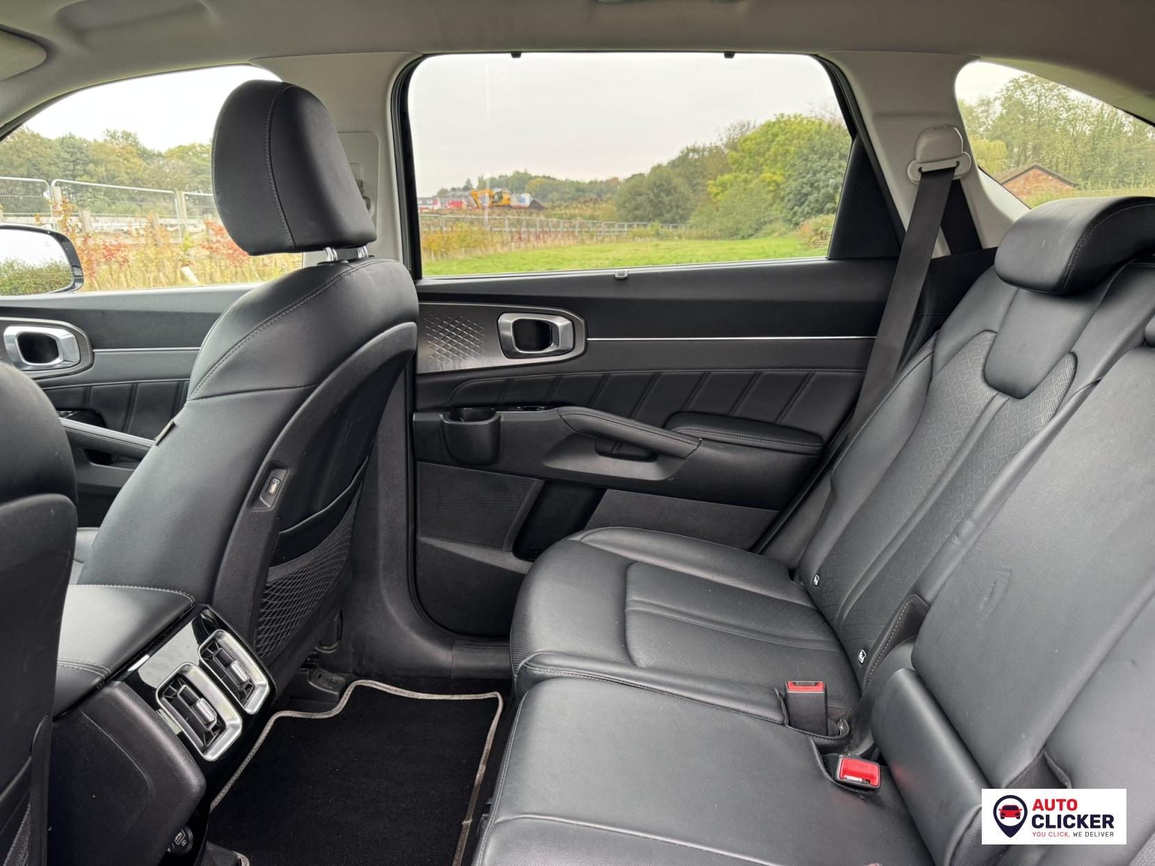 Kia Sorento 2.2 CRDi 3 SUV 5dr Diesel DCT AWD Euro 6 (s/s) (199 bhp)