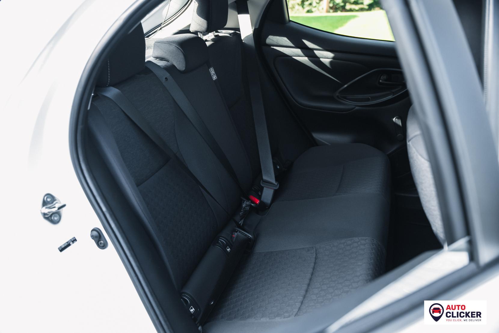 Toyota Yaris 1.5 VVT-h Icon Hatchback 5dr Petrol Hybrid E-CVT Euro 6 (s/s) (116 ps)