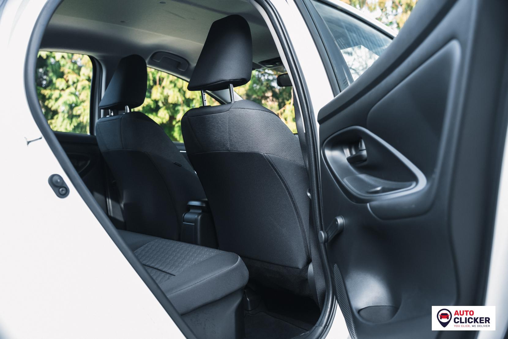 Toyota Yaris 1.5 VVT-h Icon Hatchback 5dr Petrol Hybrid E-CVT Euro 6 (s/s) (116 ps)