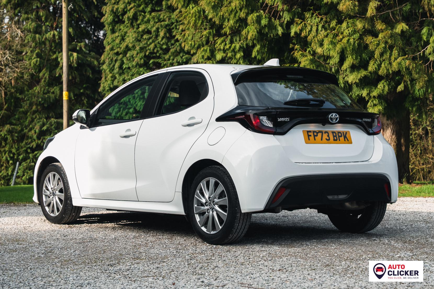 Toyota Yaris 1.5 VVT-h Icon Hatchback 5dr Petrol Hybrid E-CVT Euro 6 (s/s) (116 ps)