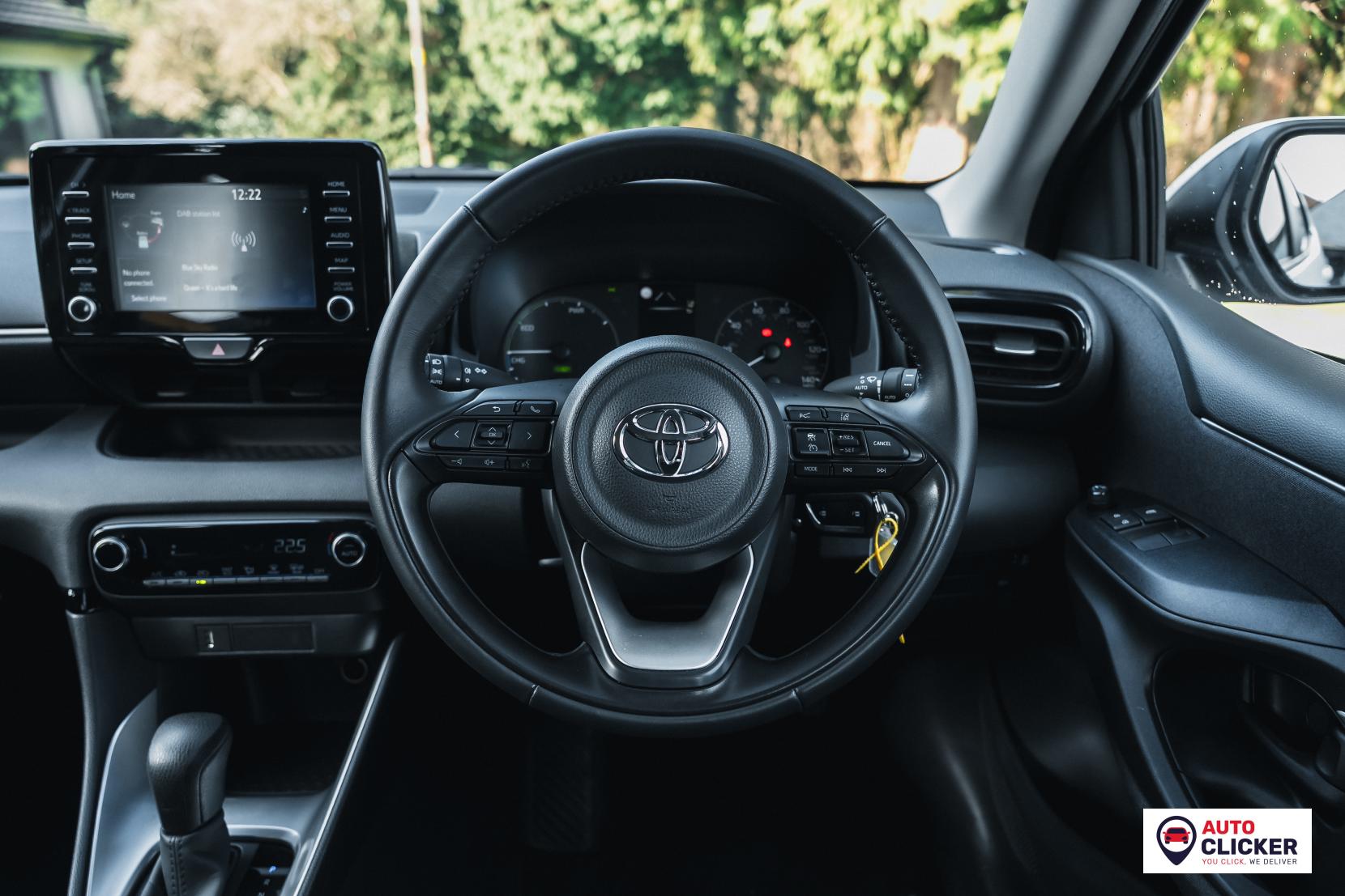 Toyota Yaris 1.5 VVT-h Icon Hatchback 5dr Petrol Hybrid E-CVT Euro 6 (s/s) (116 ps)