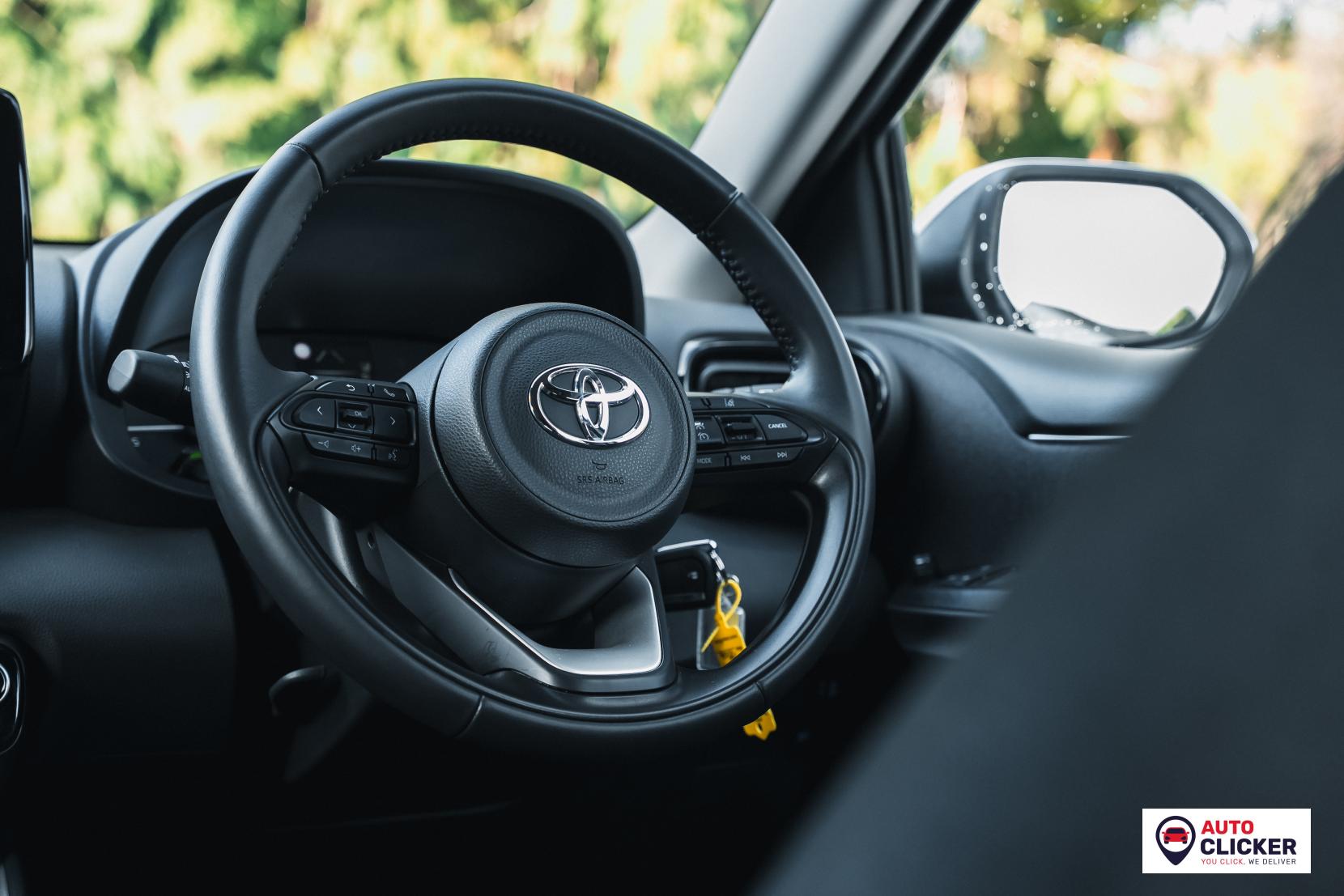 Toyota Yaris 1.5 VVT-h Icon Hatchback 5dr Petrol Hybrid E-CVT Euro 6 (s/s) (116 ps)