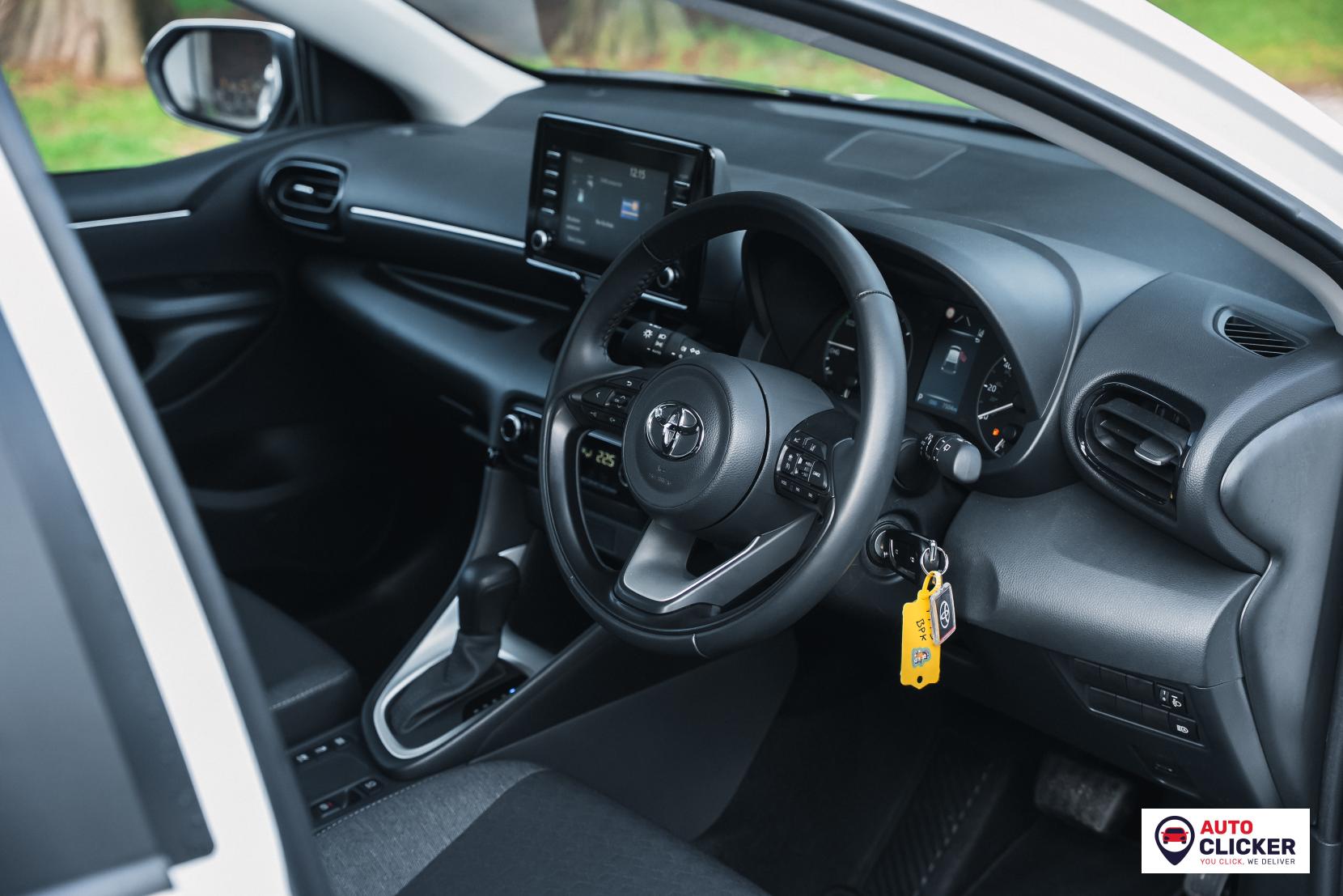 Toyota Yaris 1.5 VVT-h Icon Hatchback 5dr Petrol Hybrid E-CVT Euro 6 (s/s) (116 ps)