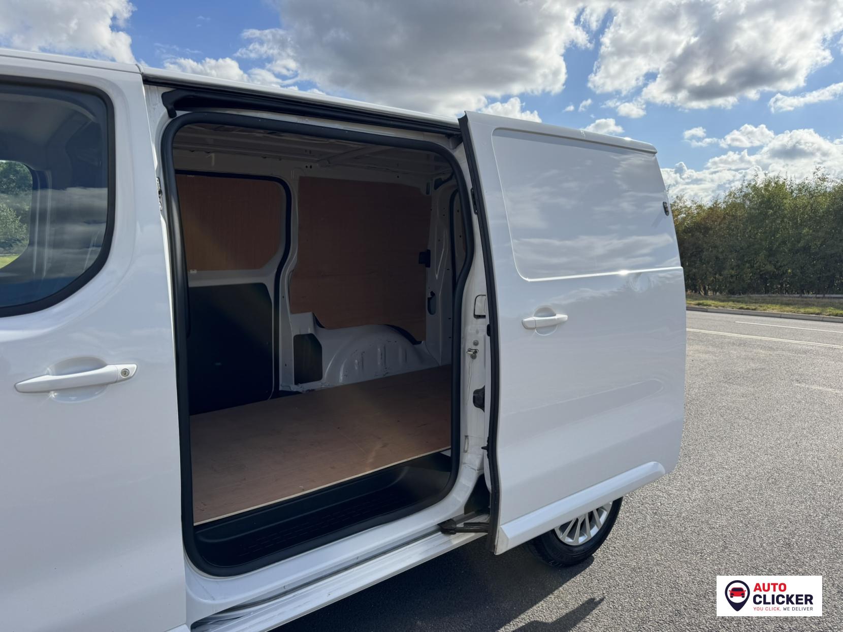Peugeot Expert 1.5 BlueHDi 1000 Asphalt Premium + Standard Panel Van 6dr Diesel Manual MWB Euro 6 (s/s) (100 bhp)