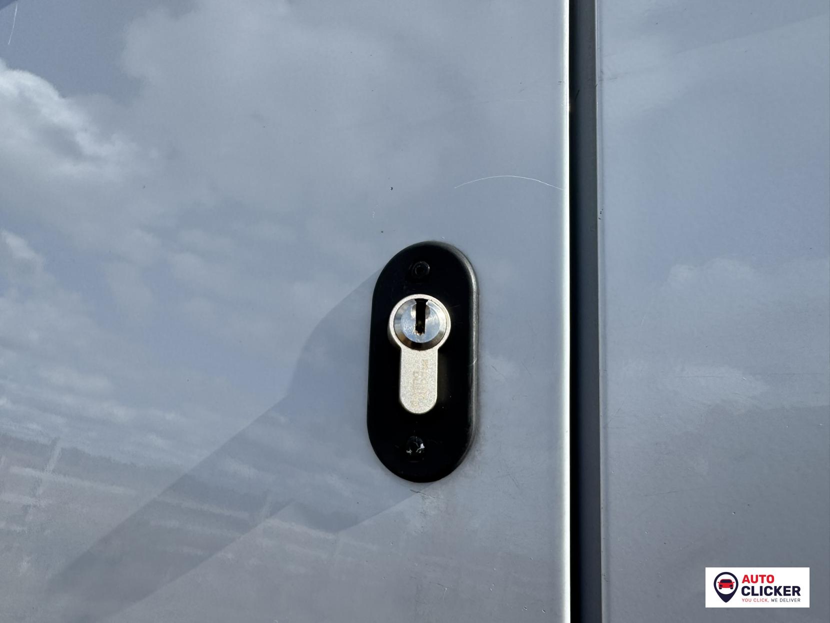 Peugeot Expert 1.5 BlueHDi 1000 Asphalt Premium + Standard Panel Van 6dr Diesel Manual MWB Euro 6 (s/s) (100 bhp)