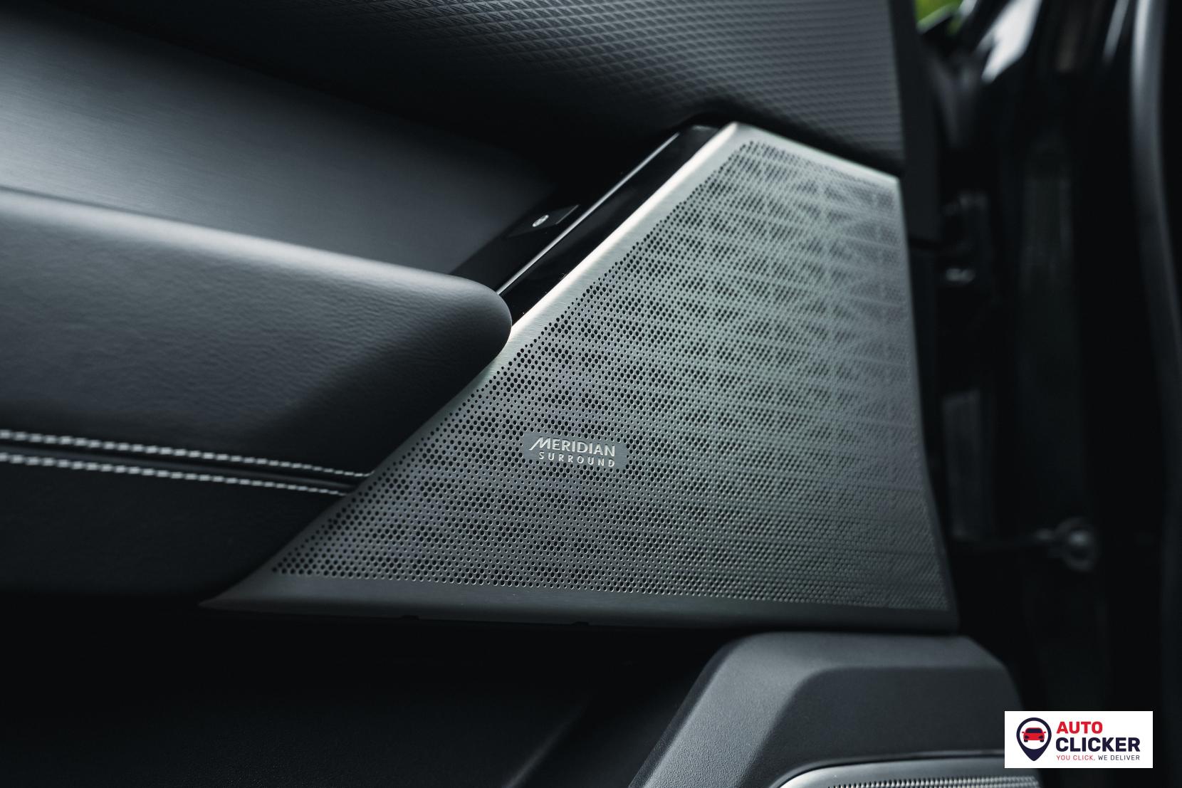 Land Rover Range Rover Velar 2.0 D180 R-Dynamic SE SUV 5dr Diesel Auto 4WD Euro 6 (s/s) (180 ps)