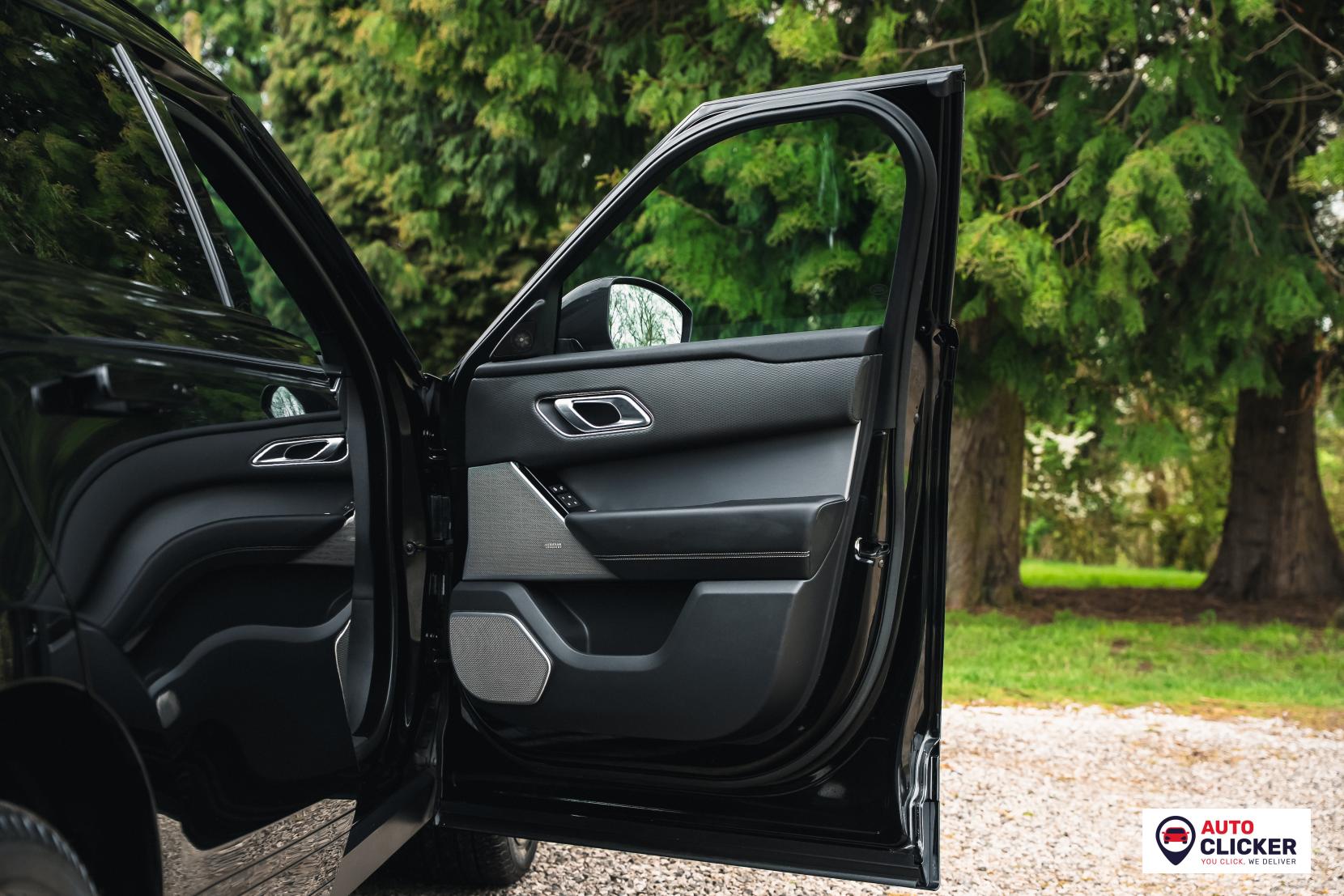 Land Rover Range Rover Velar 2.0 D180 R-Dynamic SE SUV 5dr Diesel Auto 4WD Euro 6 (s/s) (180 ps)