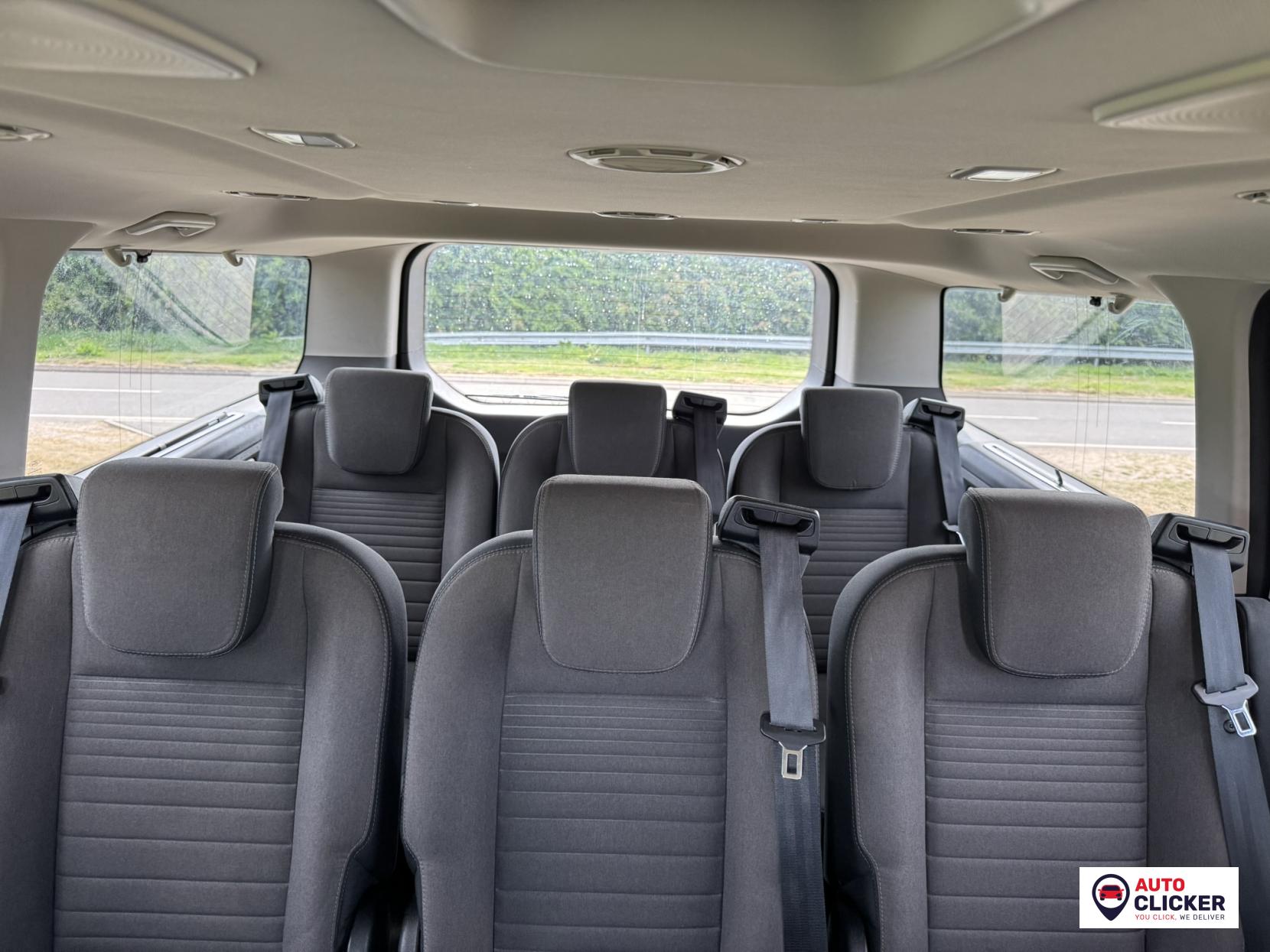 Ford Tourneo Custom 2.0 320 EcoBlue Titanium Minibus Double Cab 5dr Diesel Auto L2 Euro 6 (s/s) (130 ps)