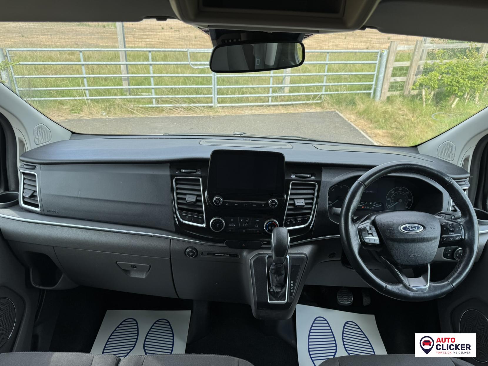 Ford Tourneo Custom 2.0 320 EcoBlue Titanium Minibus Double Cab 5dr Diesel Auto L2 Euro 6 (s/s) (130 ps)