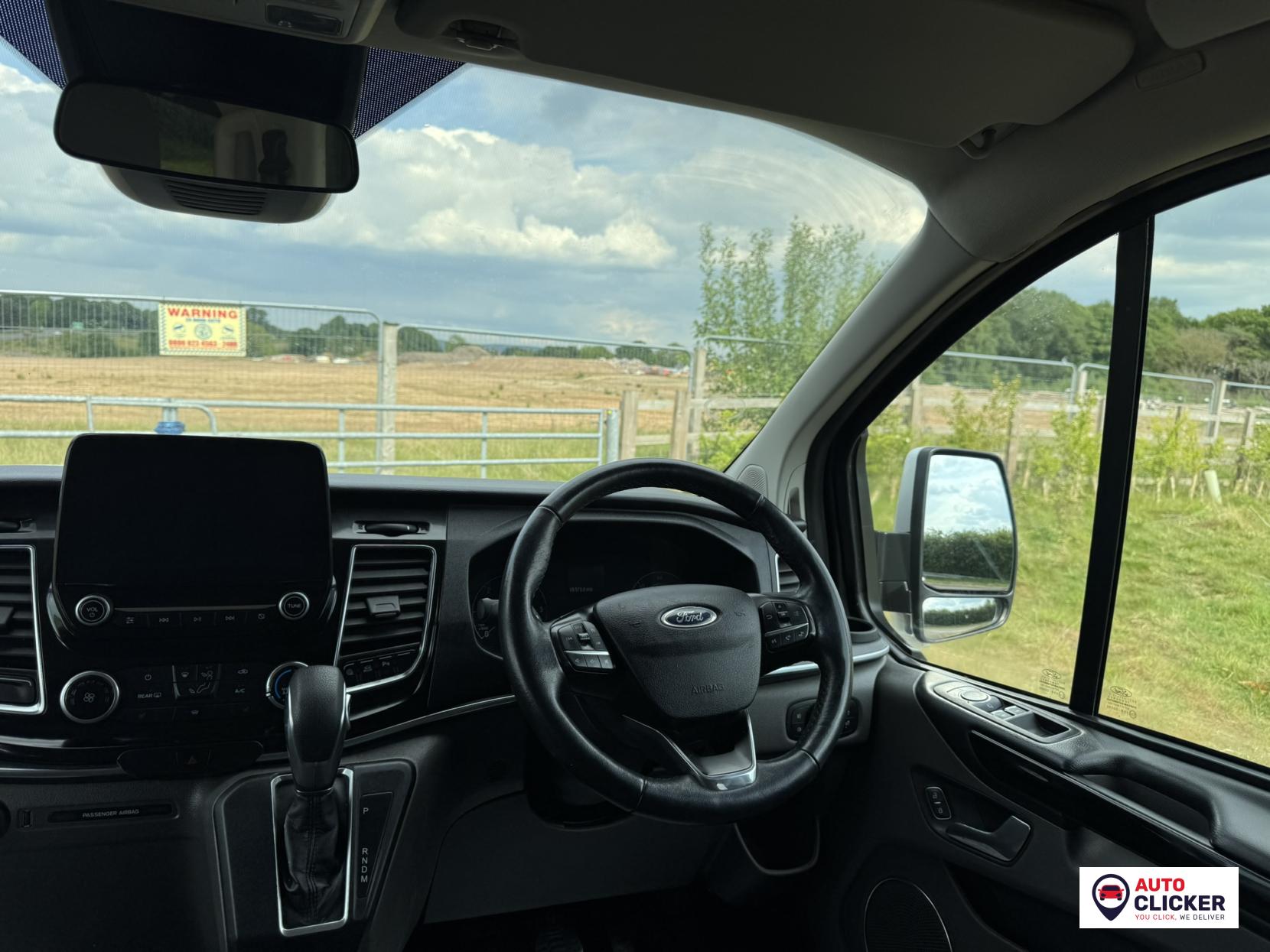 Ford Tourneo Custom 2.0 320 EcoBlue Titanium Minibus Double Cab 5dr Diesel Auto L2 Euro 6 (s/s) (130 ps)