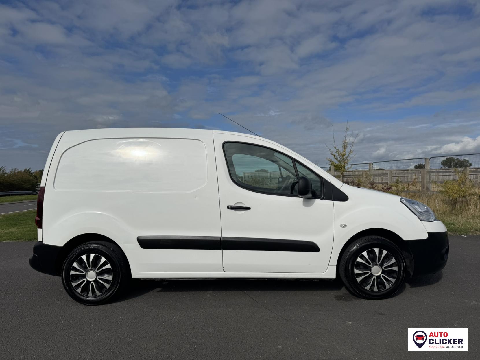 Citroen Berlingo 1.6 HDi 625 Enterprise Panel Van 5dr Diesel Manual L1 (Euro 5) (135 g/km, 75 bhp)