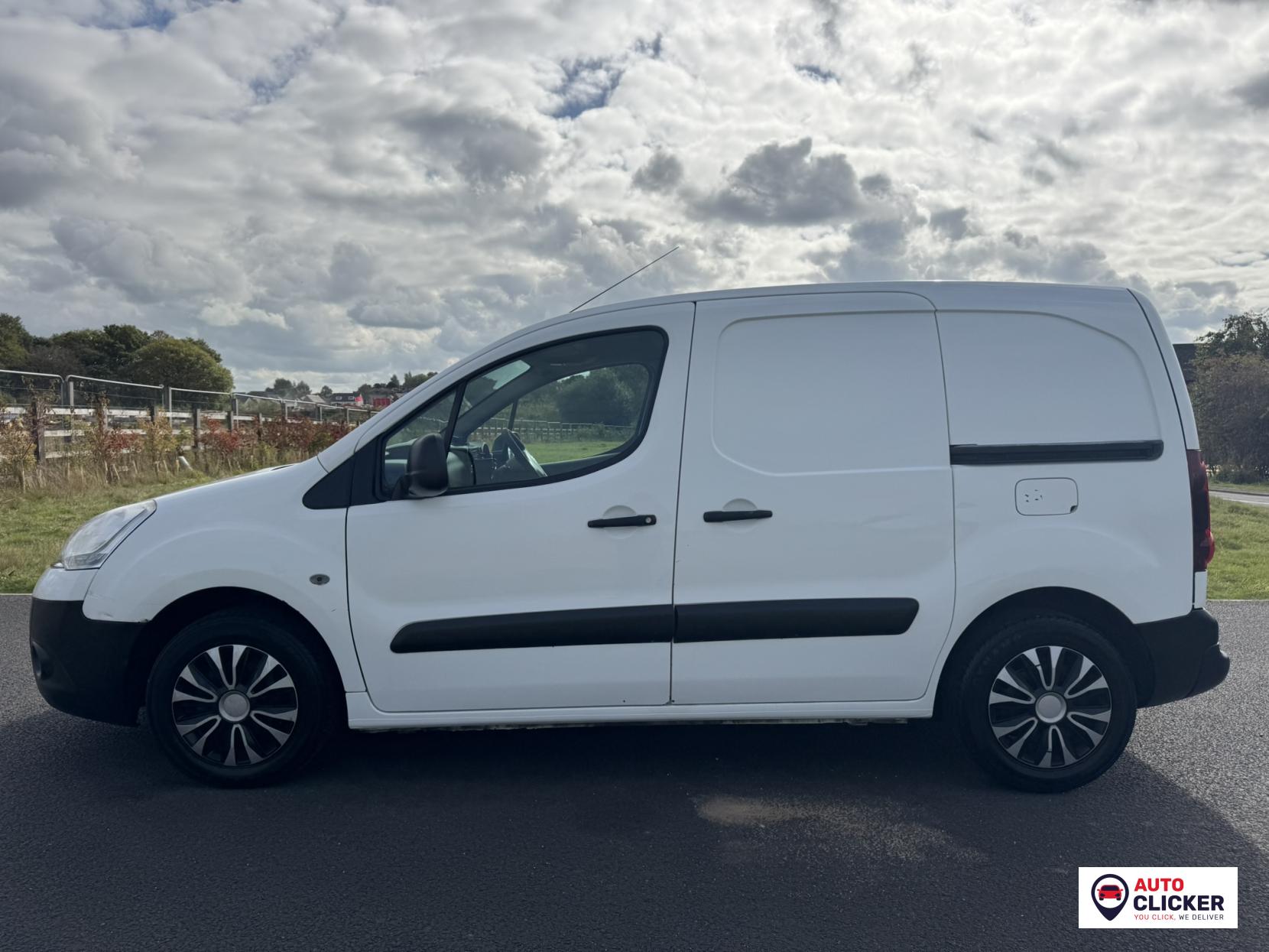Citroen Berlingo 1.6 HDi 625 Enterprise Panel Van 5dr Diesel Manual L1 (Euro 5) (135 g/km, 75 bhp)