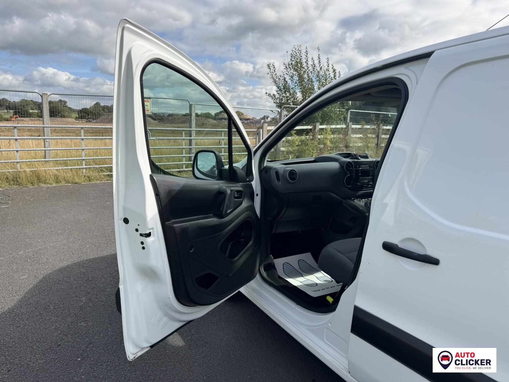 Citroen Berlingo 1.6 HDi 625 Enterprise Panel Van 5dr Diesel Manual L1 (Euro 5) (135 g/km, 75 bhp)