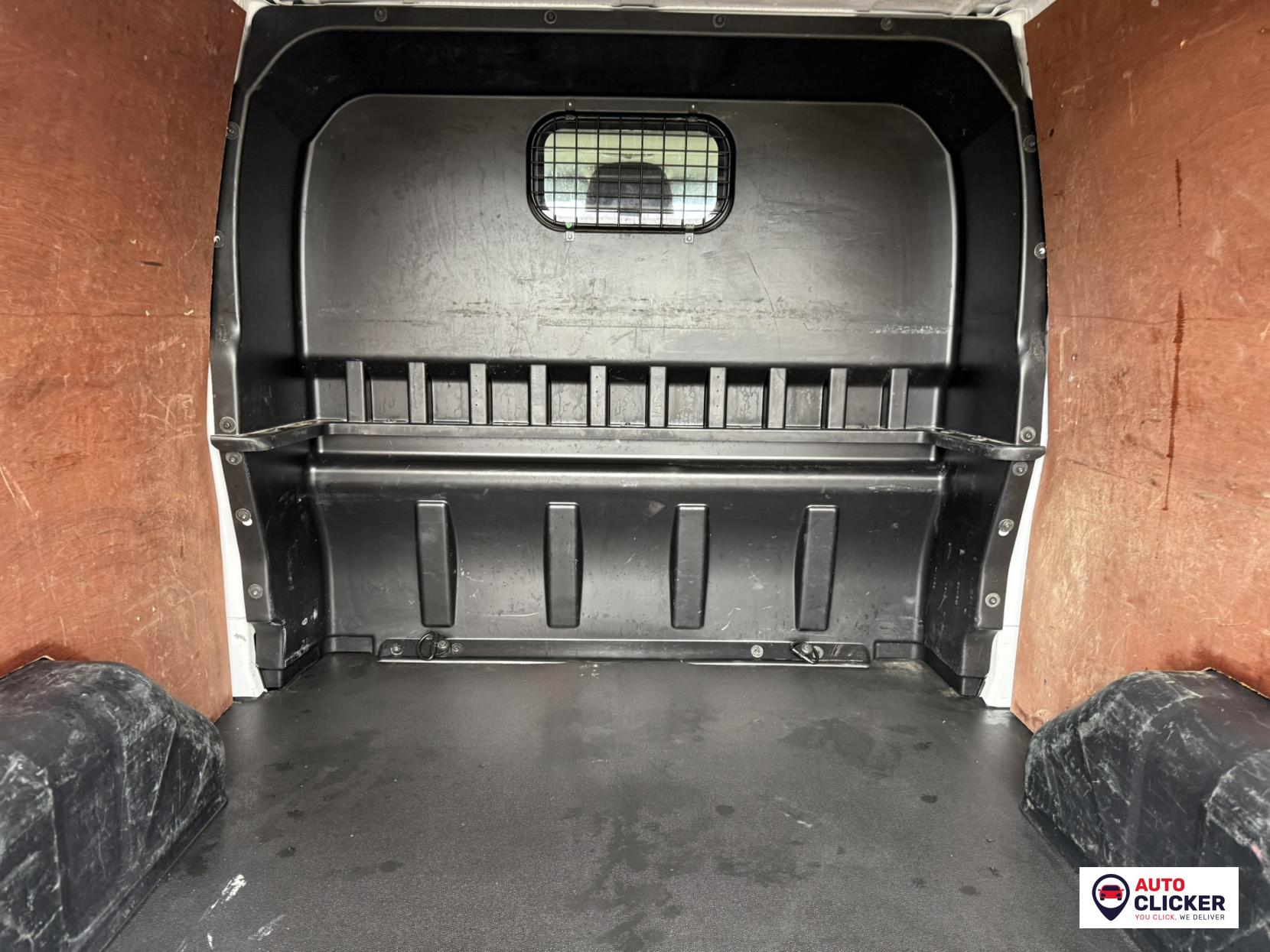 Ford Transit Custom 2.0 300 EcoBlue Limited Crew Van Double Cab 5dr Diesel Manual L2 H1 Euro 6 (s/s) (130 ps)