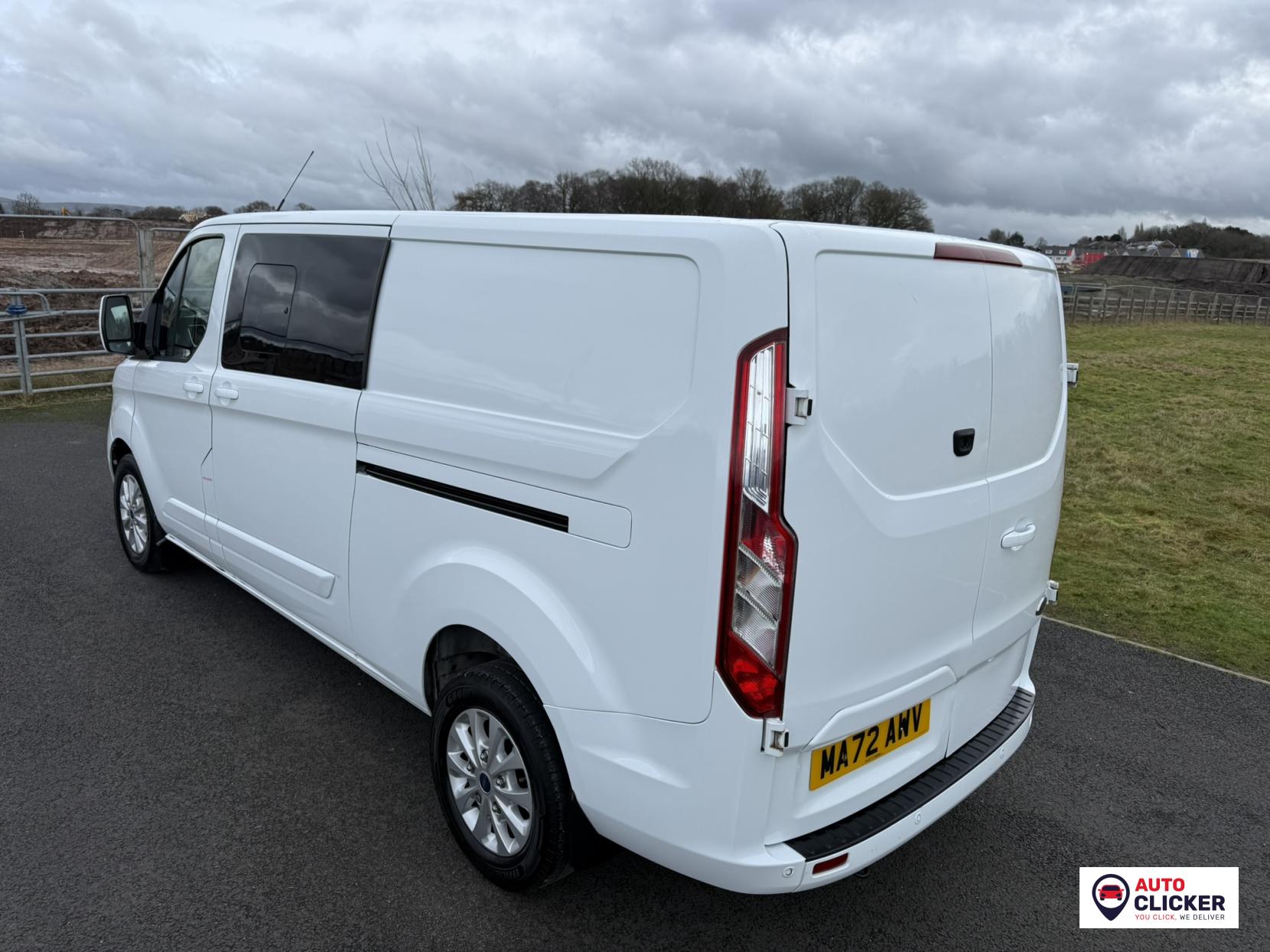 Ford Transit Custom 2.0 300 EcoBlue Limited Crew Van Double Cab 5dr Diesel Manual L2 H1 Euro 6 (s/s) (130 ps)