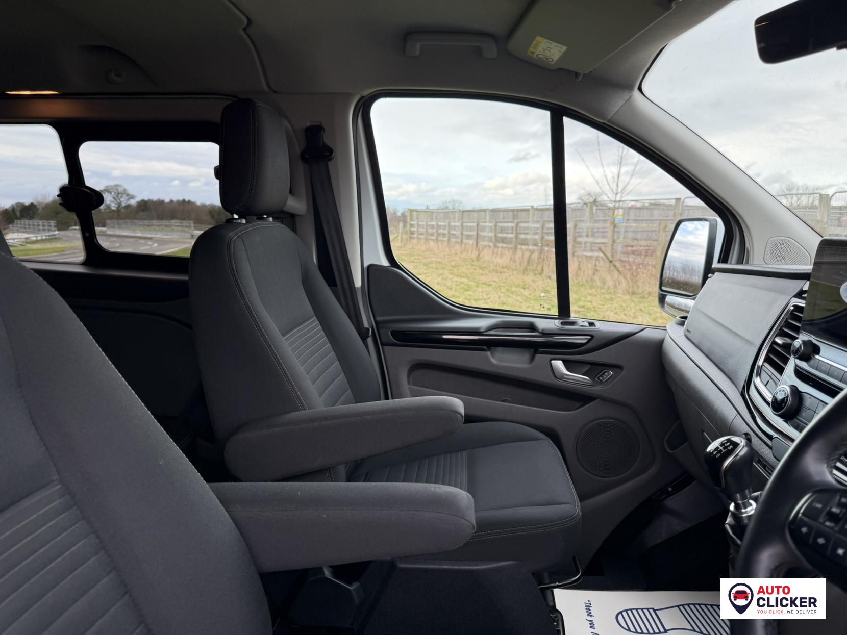 Ford Transit Custom 2.0 300 EcoBlue Limited Crew Van Double Cab 5dr Diesel Manual L2 H1 Euro 6 (s/s) (130 ps)