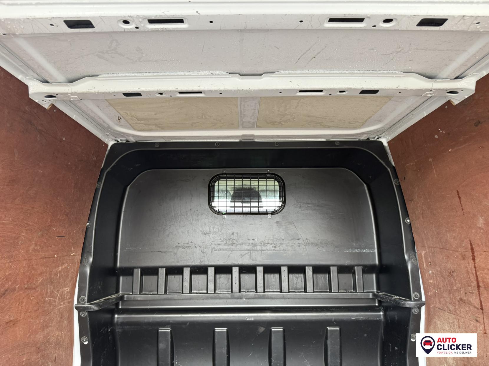 Ford Transit Custom 2.0 300 EcoBlue Limited Crew Van Double Cab 5dr Diesel Manual L2 H1 Euro 6 (s/s) (130 ps)