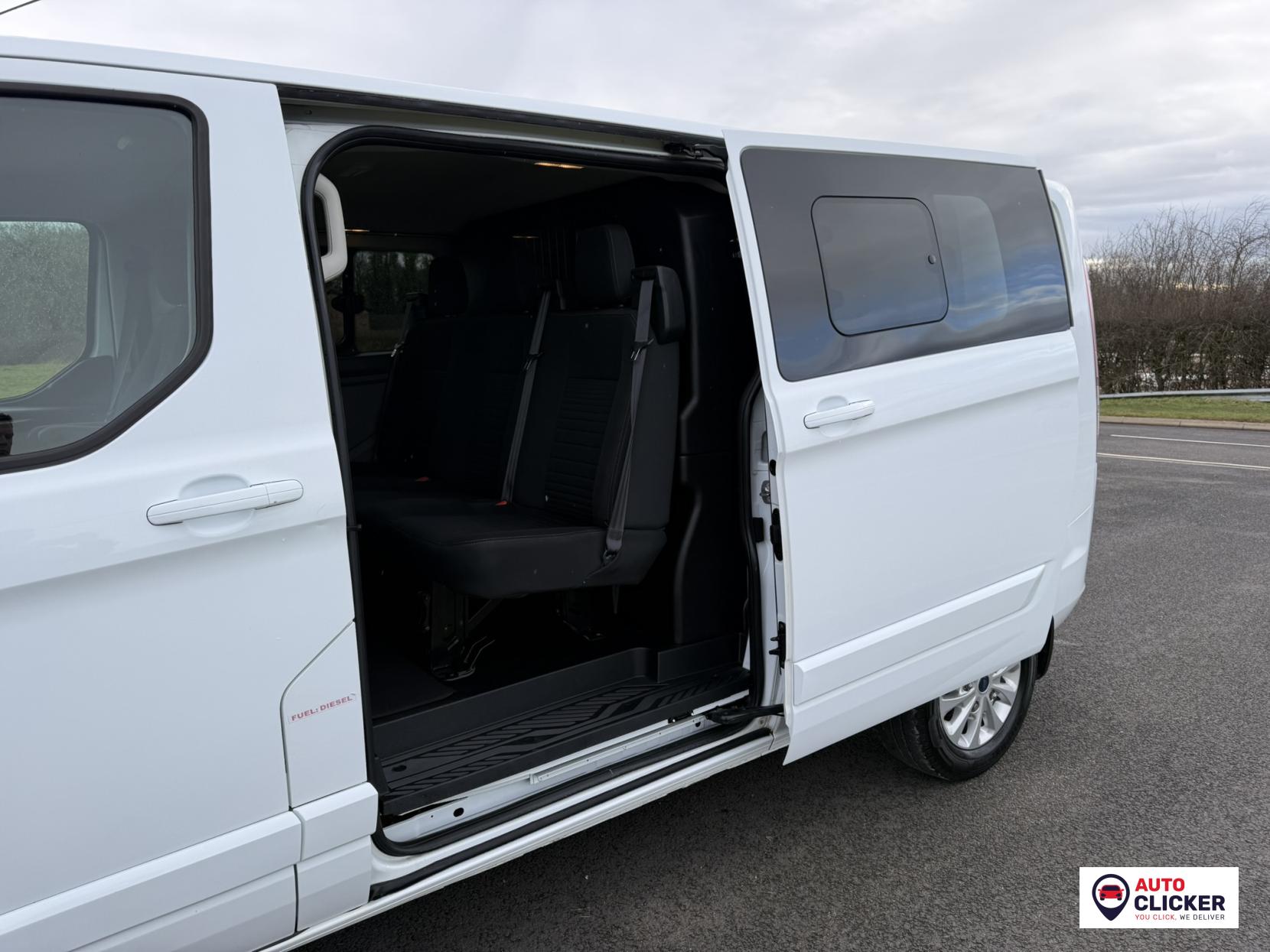 Ford Transit Custom 2.0 300 EcoBlue Limited Crew Van Double Cab 5dr Diesel Manual L2 H1 Euro 6 (s/s) (130 ps)