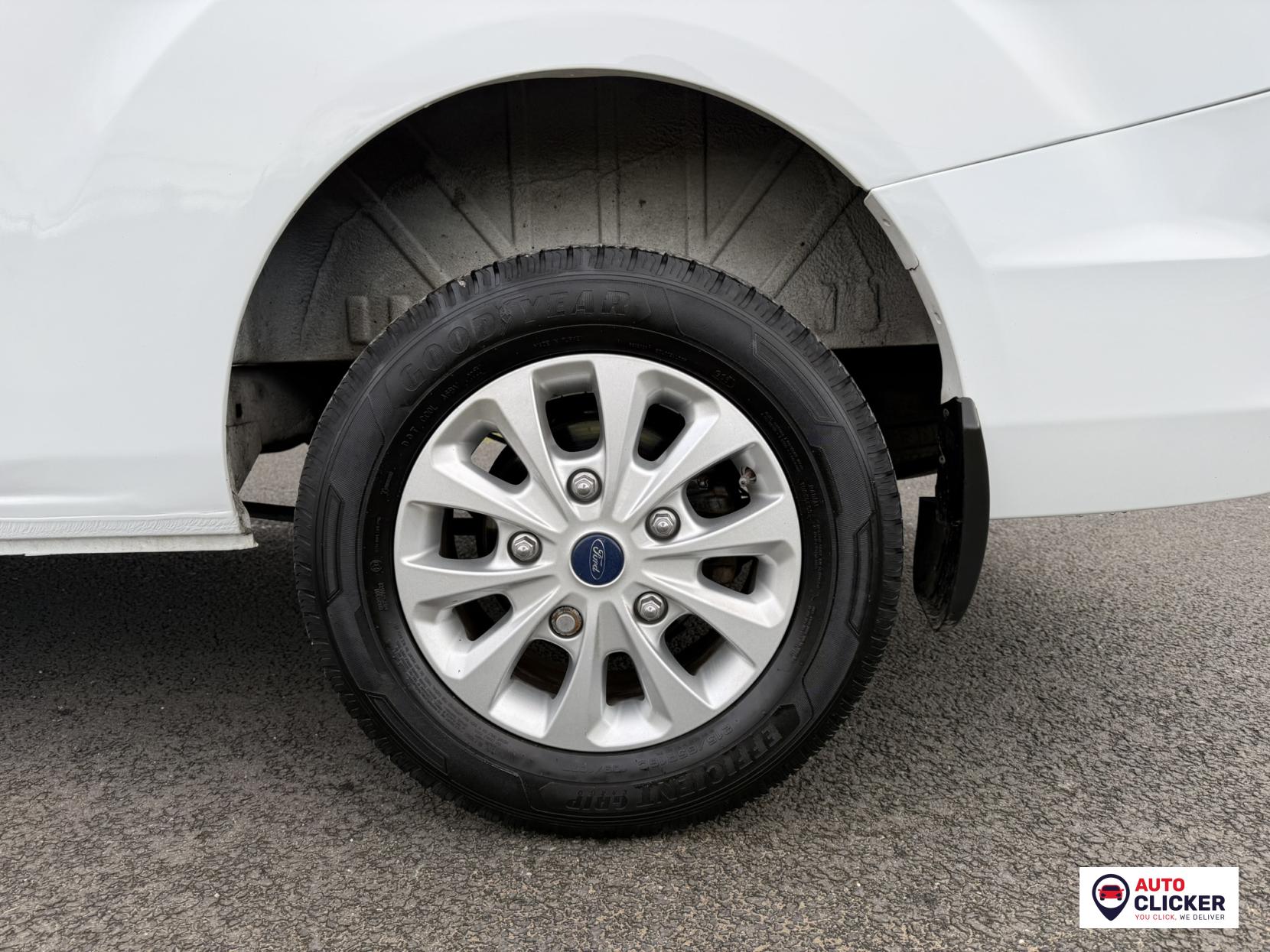 Ford Transit Custom 2.0 300 EcoBlue Limited Crew Van Double Cab 5dr Diesel Manual L2 H1 Euro 6 (s/s) (130 ps)