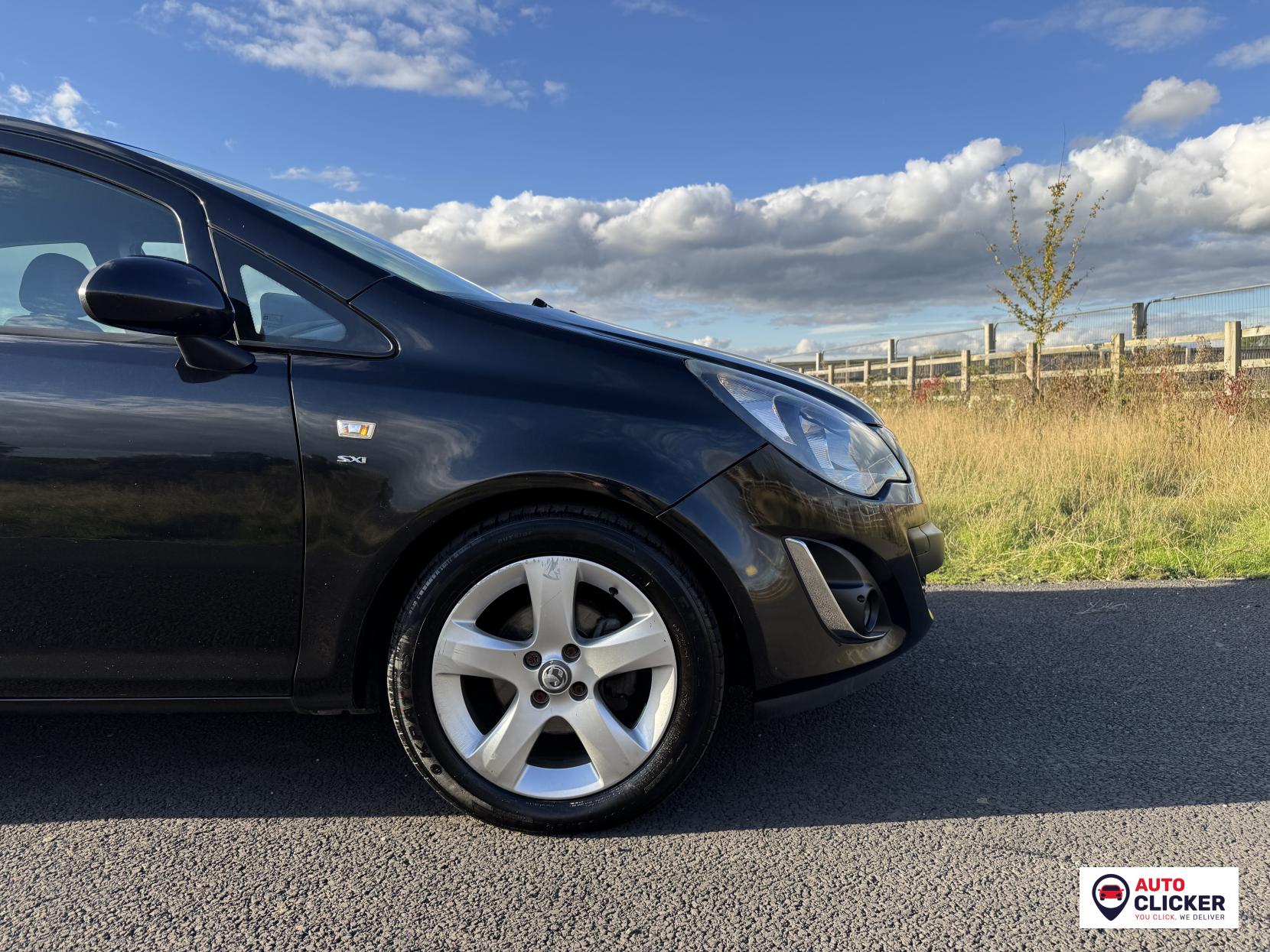 Vauxhall Corsa 1.2 16V SXi Hatchback 5dr Petrol Manual Euro 5 (A/C) (85 ps)