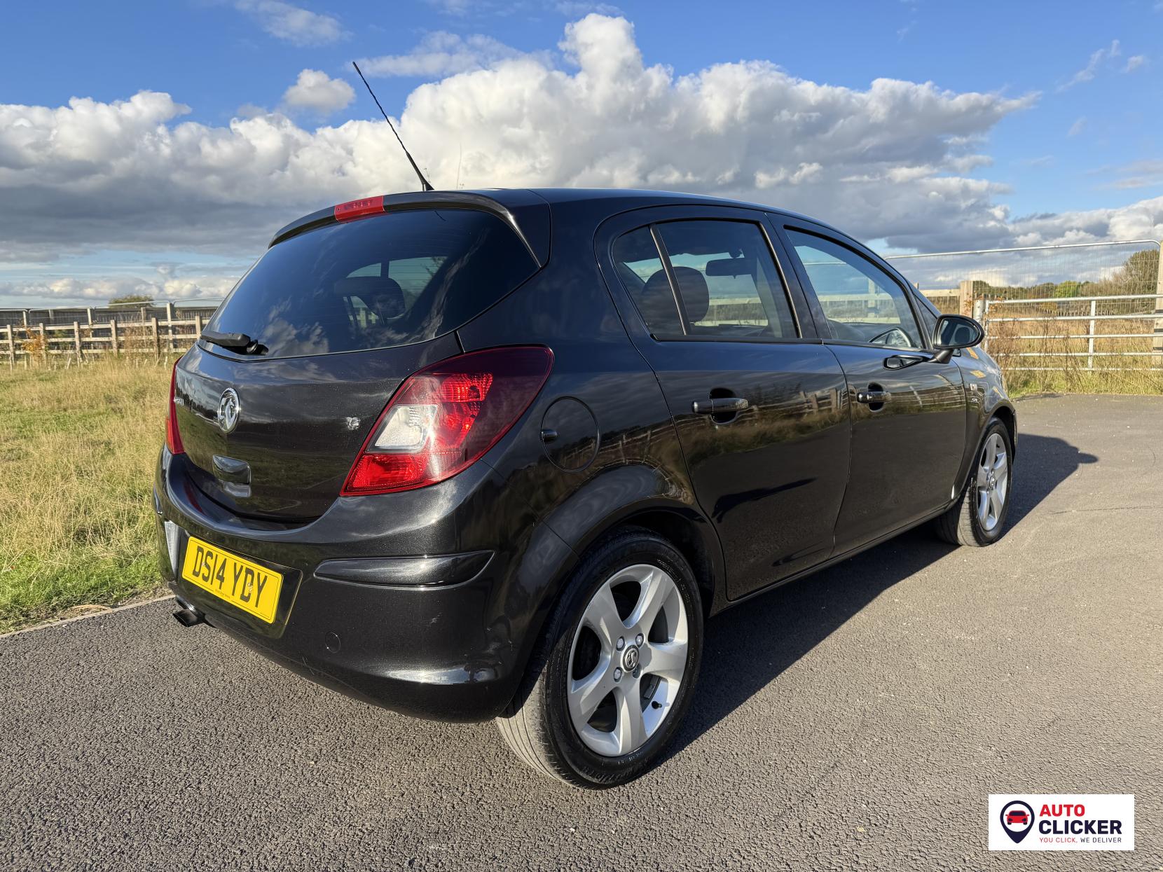 Vauxhall Corsa 1.2 16V SXi Hatchback 5dr Petrol Manual Euro 5 (A/C) (85 ps)