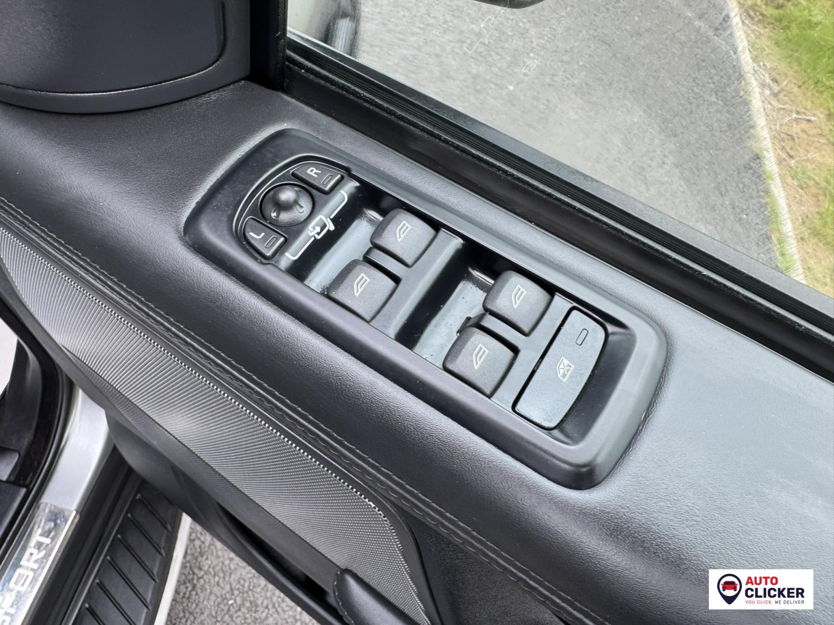 Land Rover Range Rover Sport 5.0 V8 HSE SUV 5dr Petrol CommandShift 4WD Euro 5 (510 ps)