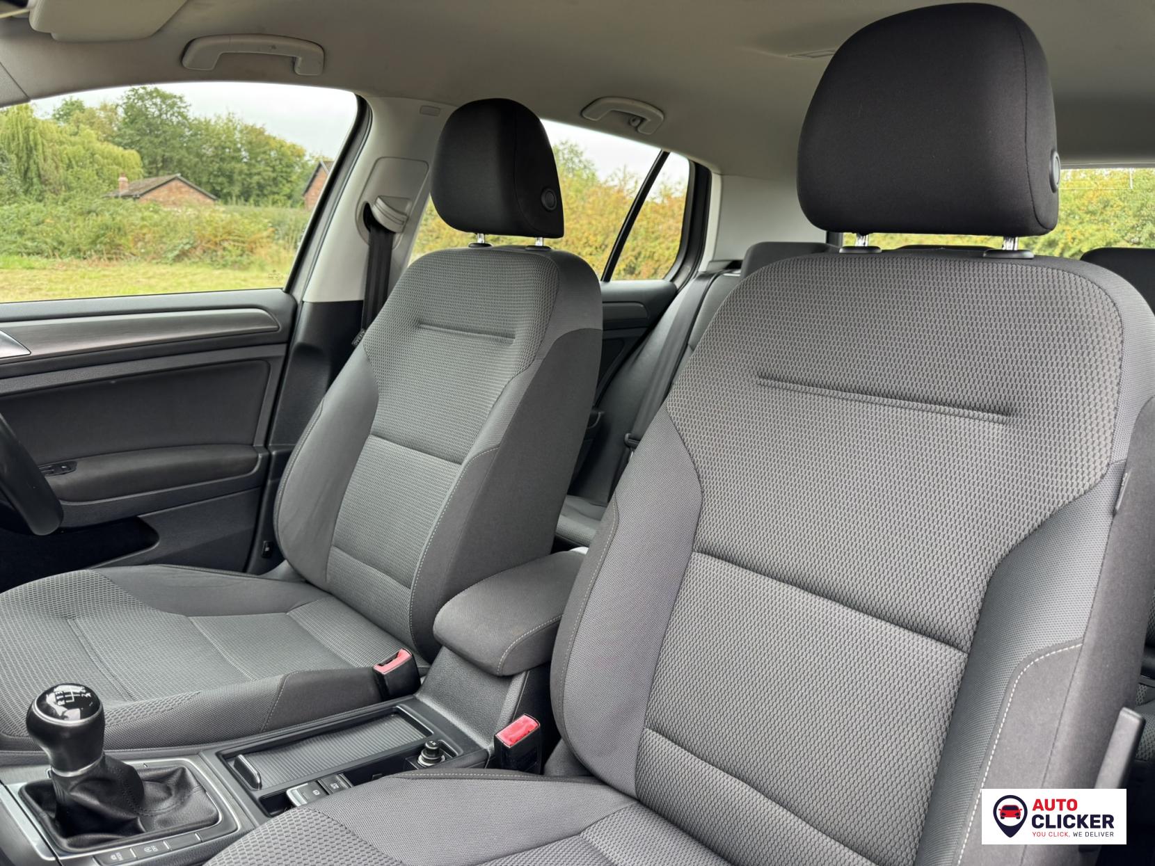 Volkswagen Golf 1.4 TSI BlueMotion Tech SE Hatchback 5dr Petrol Manual Euro 5 (s/s) (122 ps)