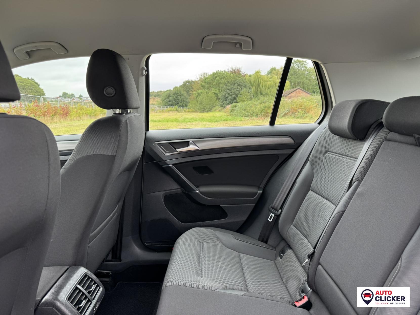 Volkswagen Golf 1.4 TSI BlueMotion Tech SE Hatchback 5dr Petrol Manual Euro 5 (s/s) (122 ps)