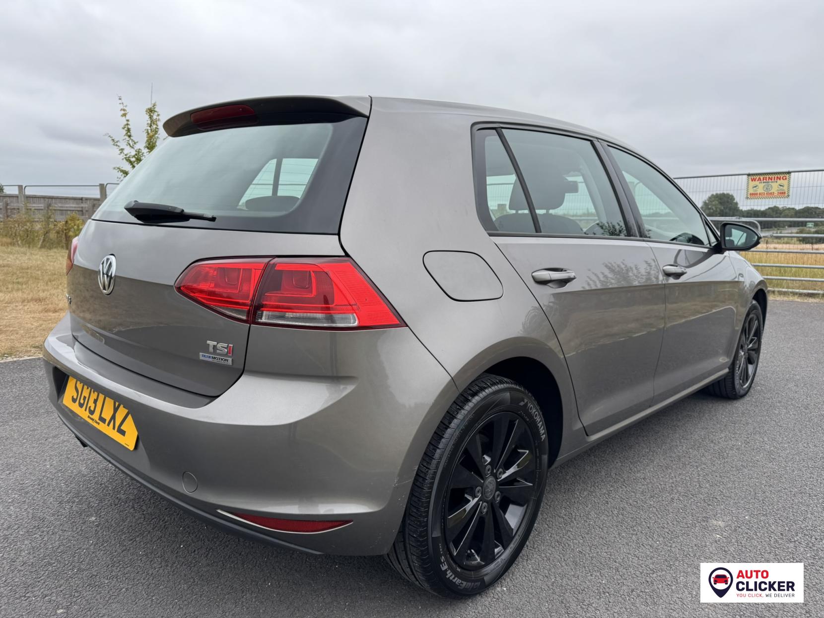 Volkswagen Golf 1.4 TSI BlueMotion Tech SE Hatchback 5dr Petrol Manual Euro 5 (s/s) (122 ps)